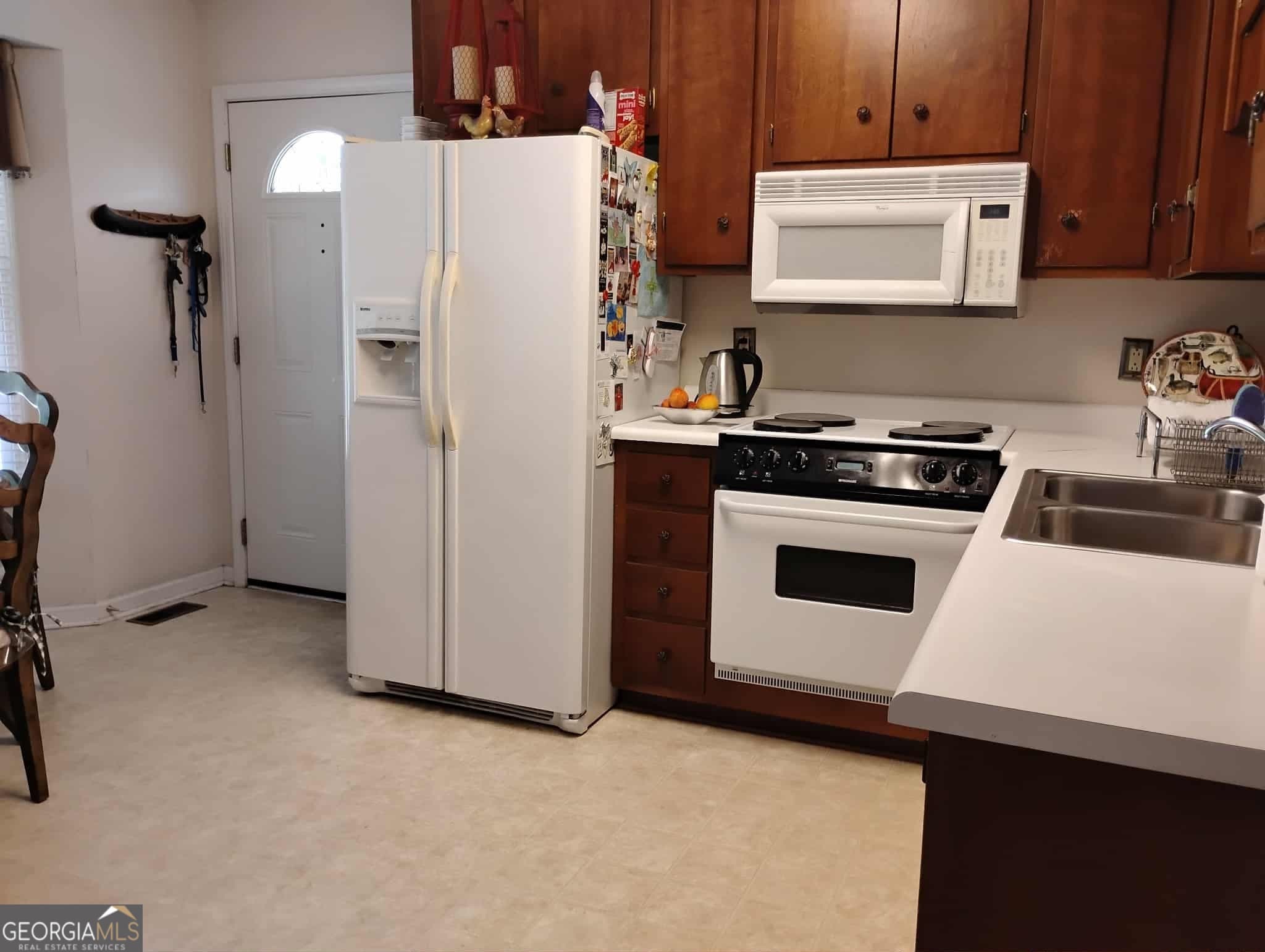 127 Hamby St — photo 2