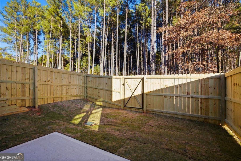 2561 Riverside Rd — photo 36