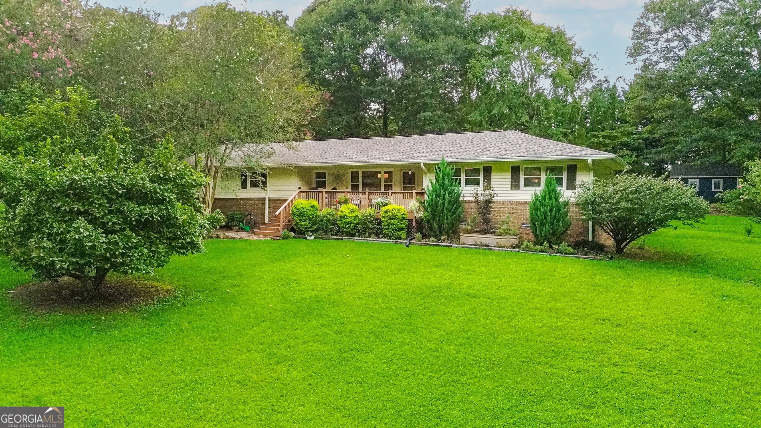 345 Hickory Hills Dr — photo 1