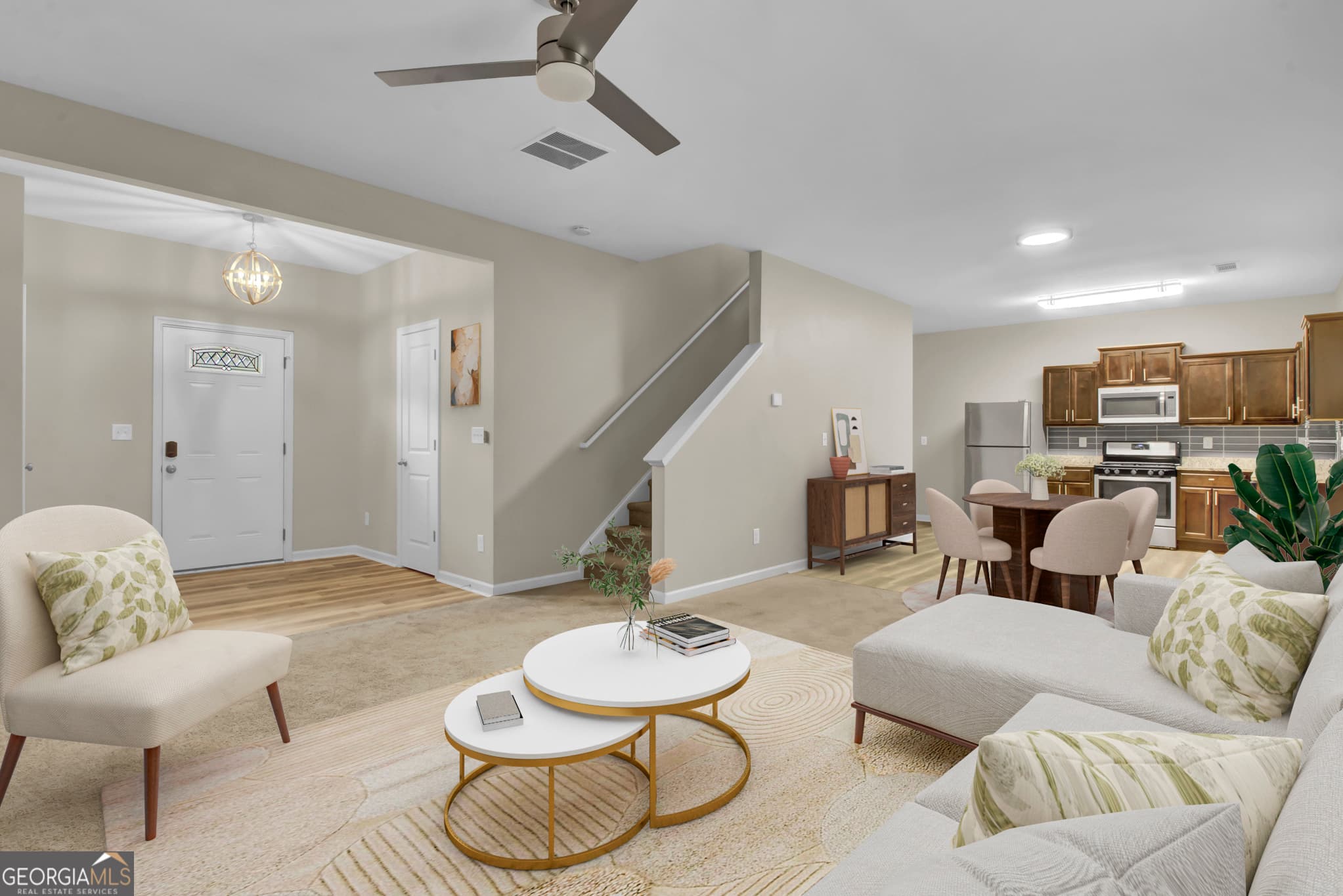 749 Scotland Dr — photo 2