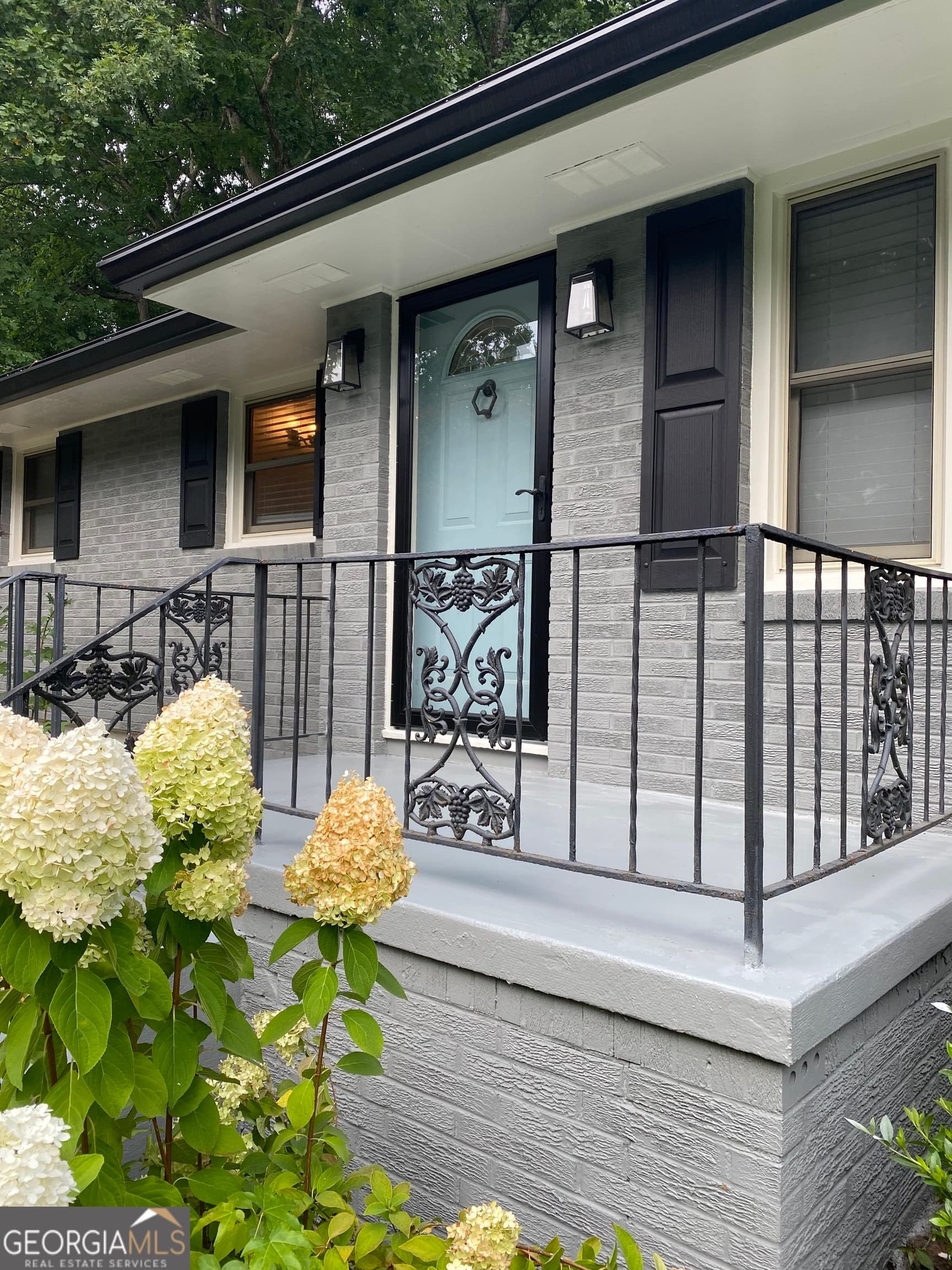 2772 S Clark Dr — photo 1