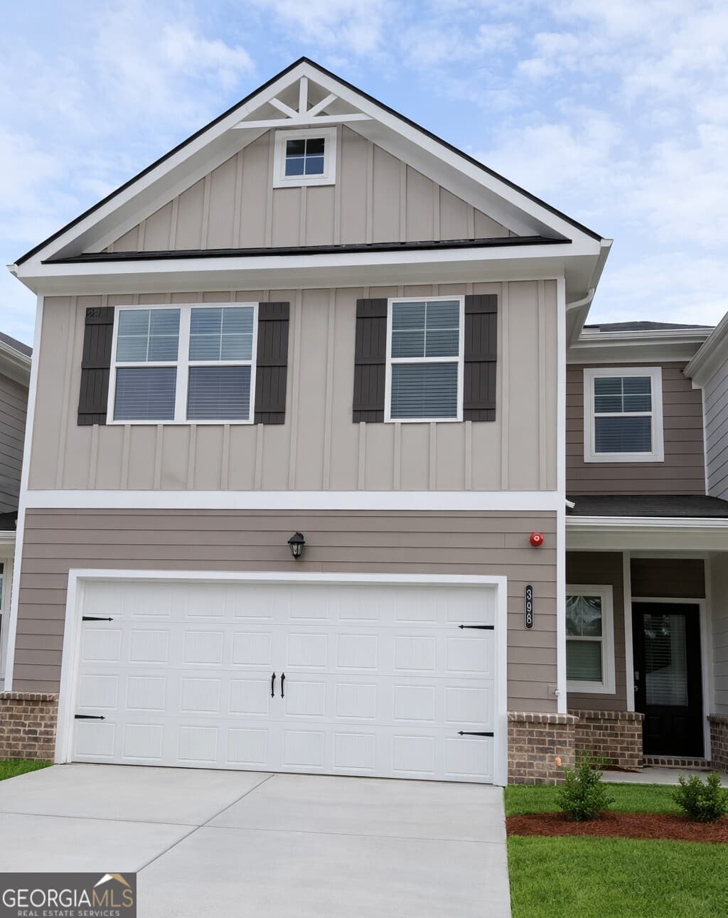 398 Lanier Circle — photo 1