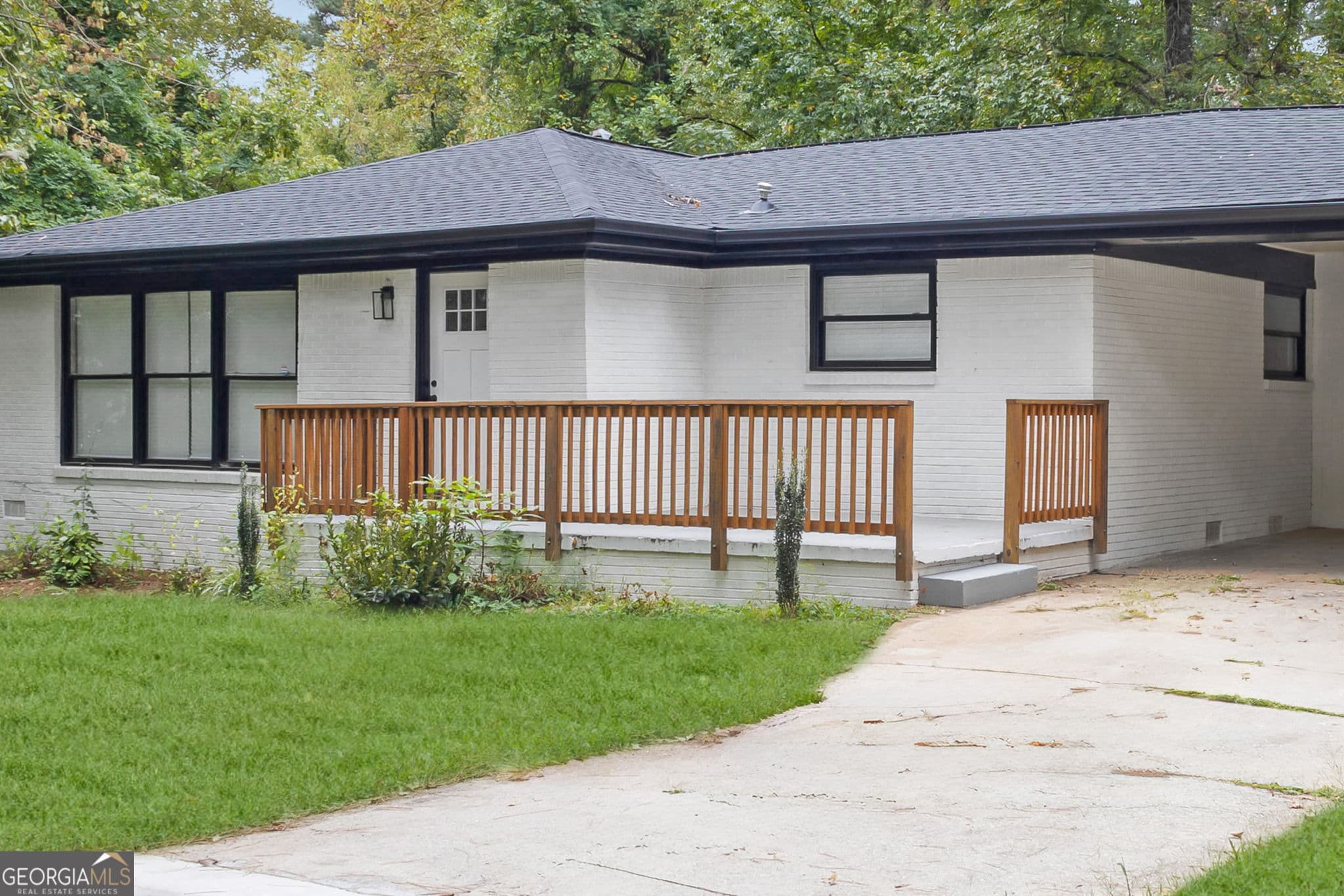 2403 Dawn Dr — photo 2