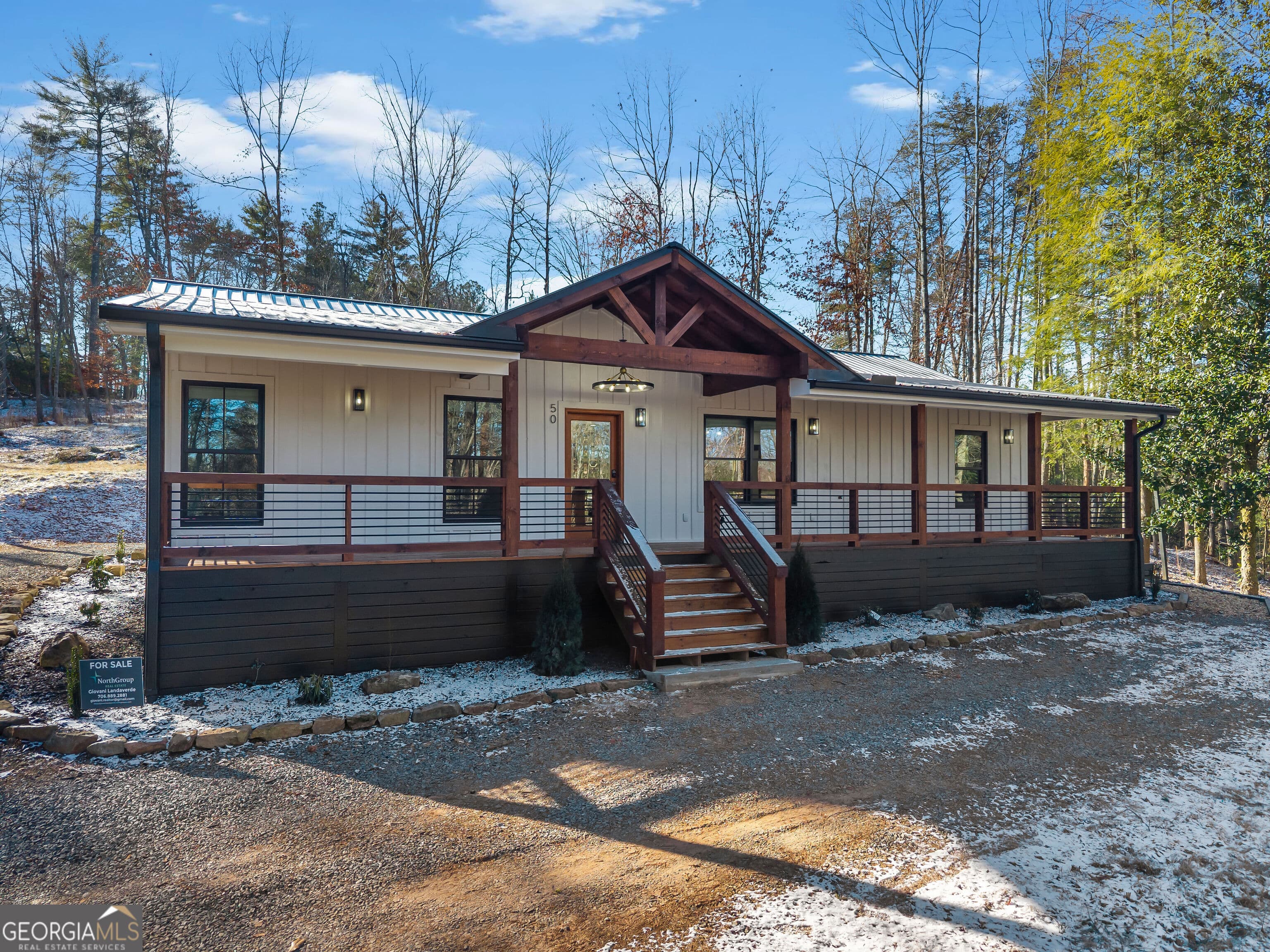 50 Thrasher Dr — photo 2