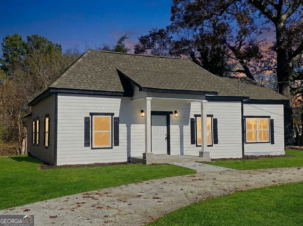 545 Shady Ln — photo 1