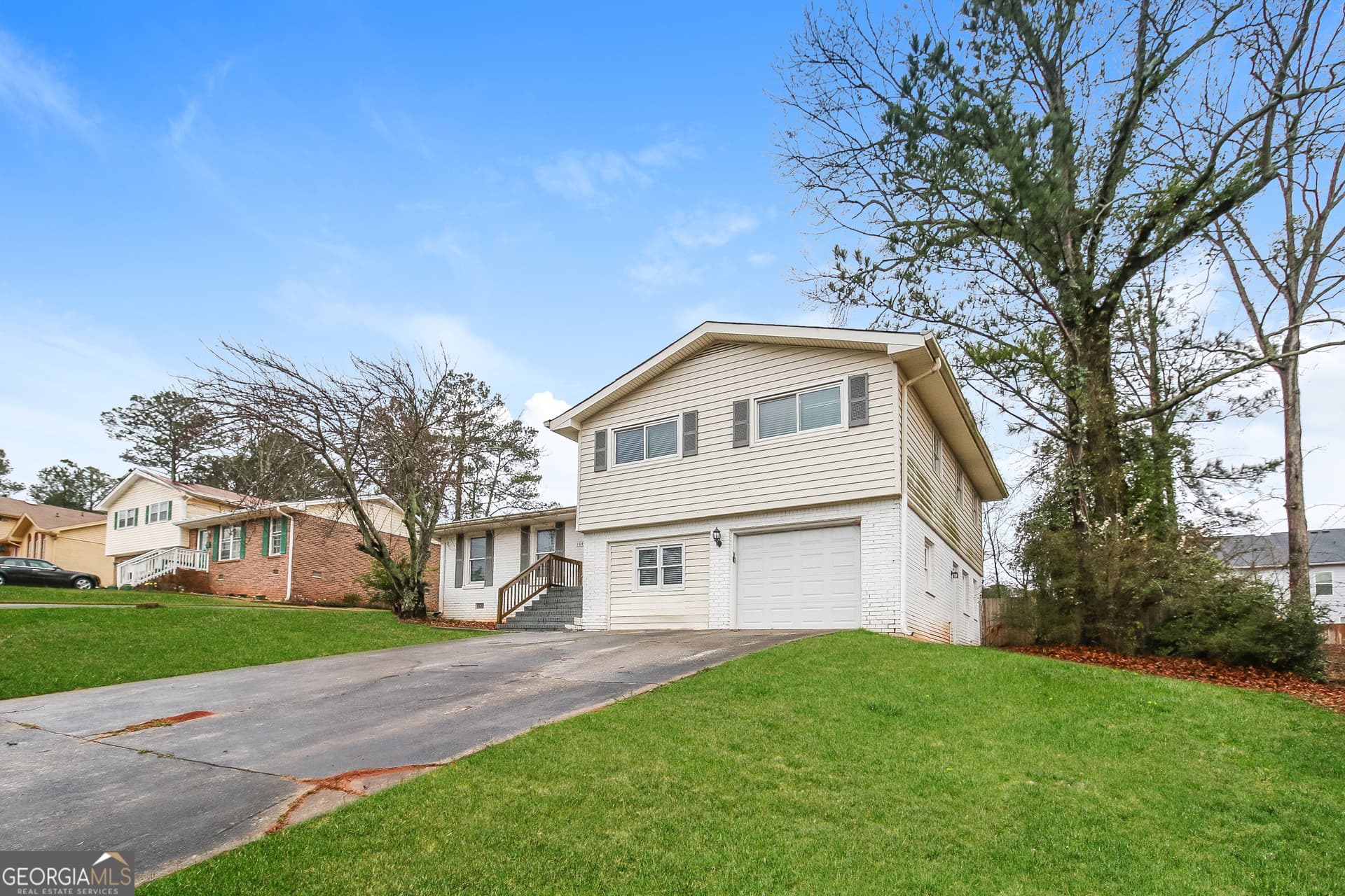 1645 Oak Forest Se Dr — photo 2