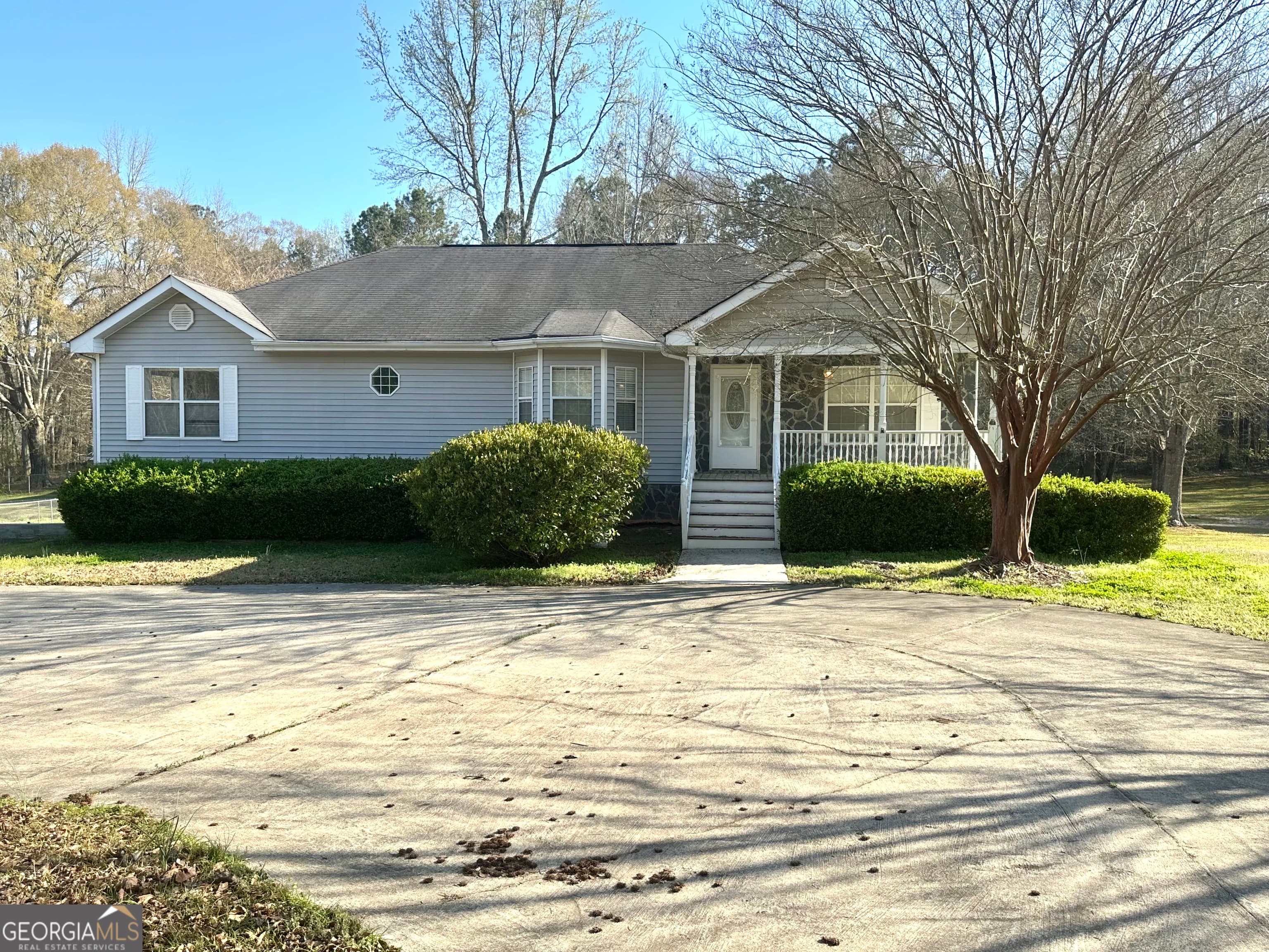 248 Manley Rd — photo 2