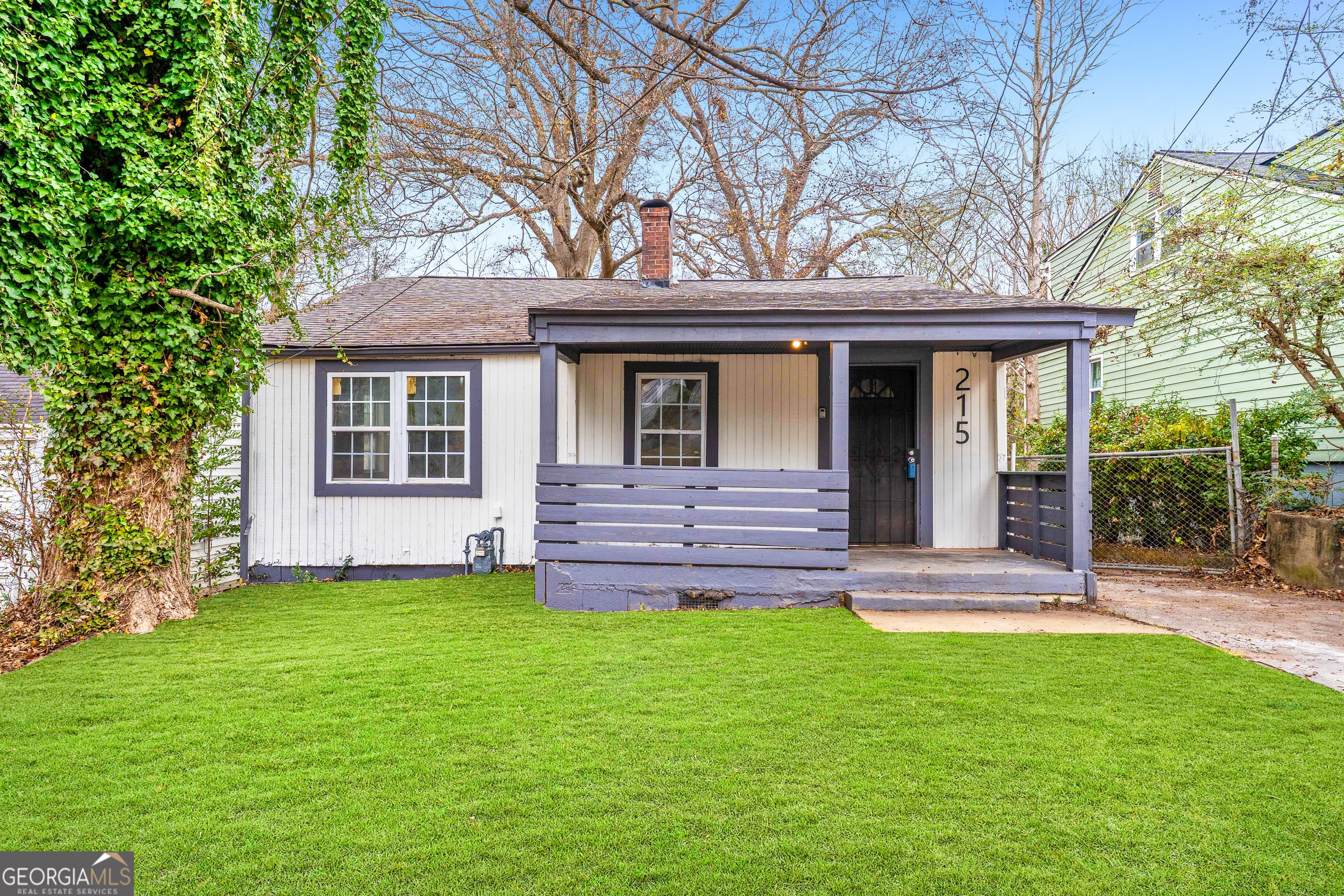 215 Ollie Nw St — photo 2