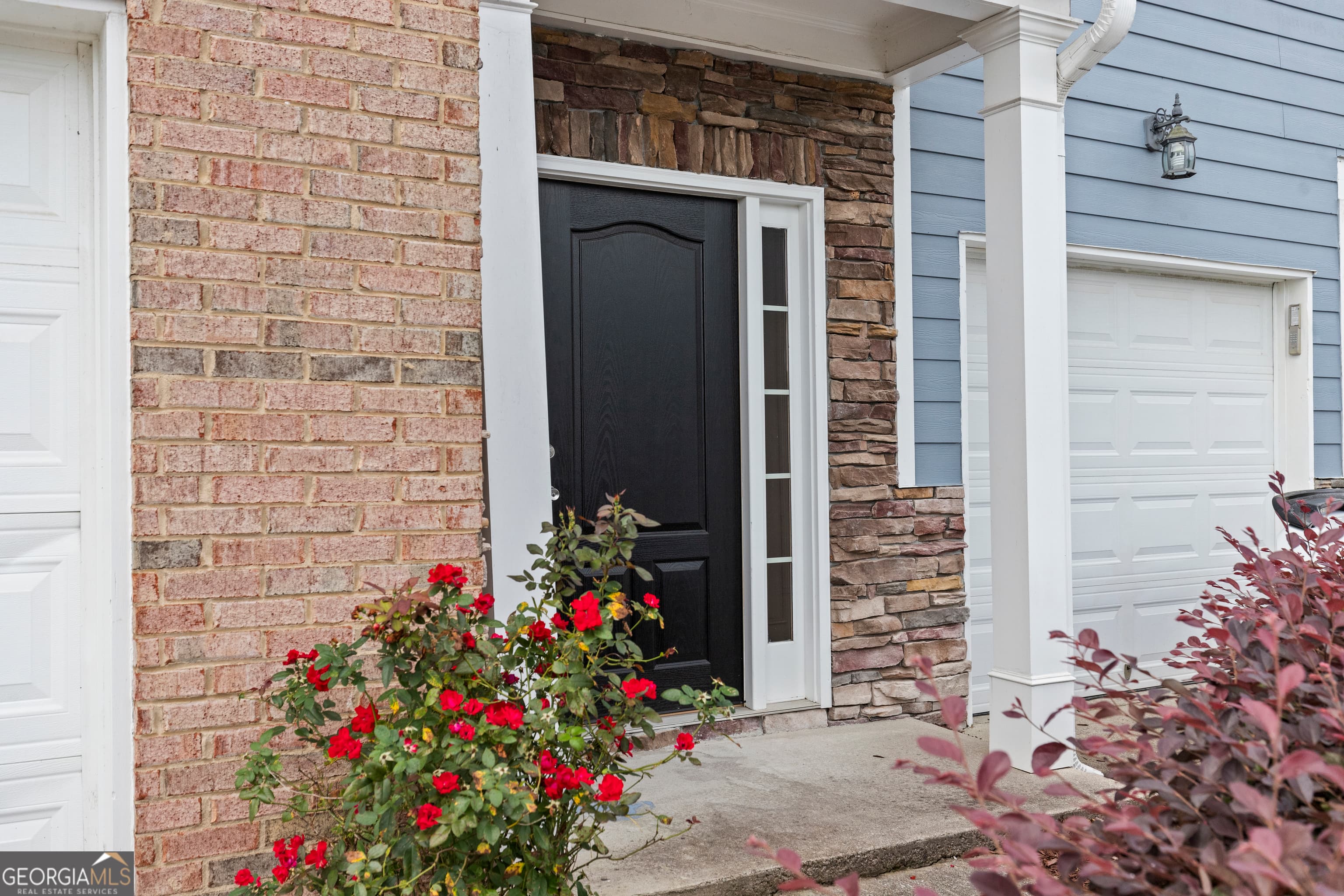 2381 Marbleridge Dr — photo 2