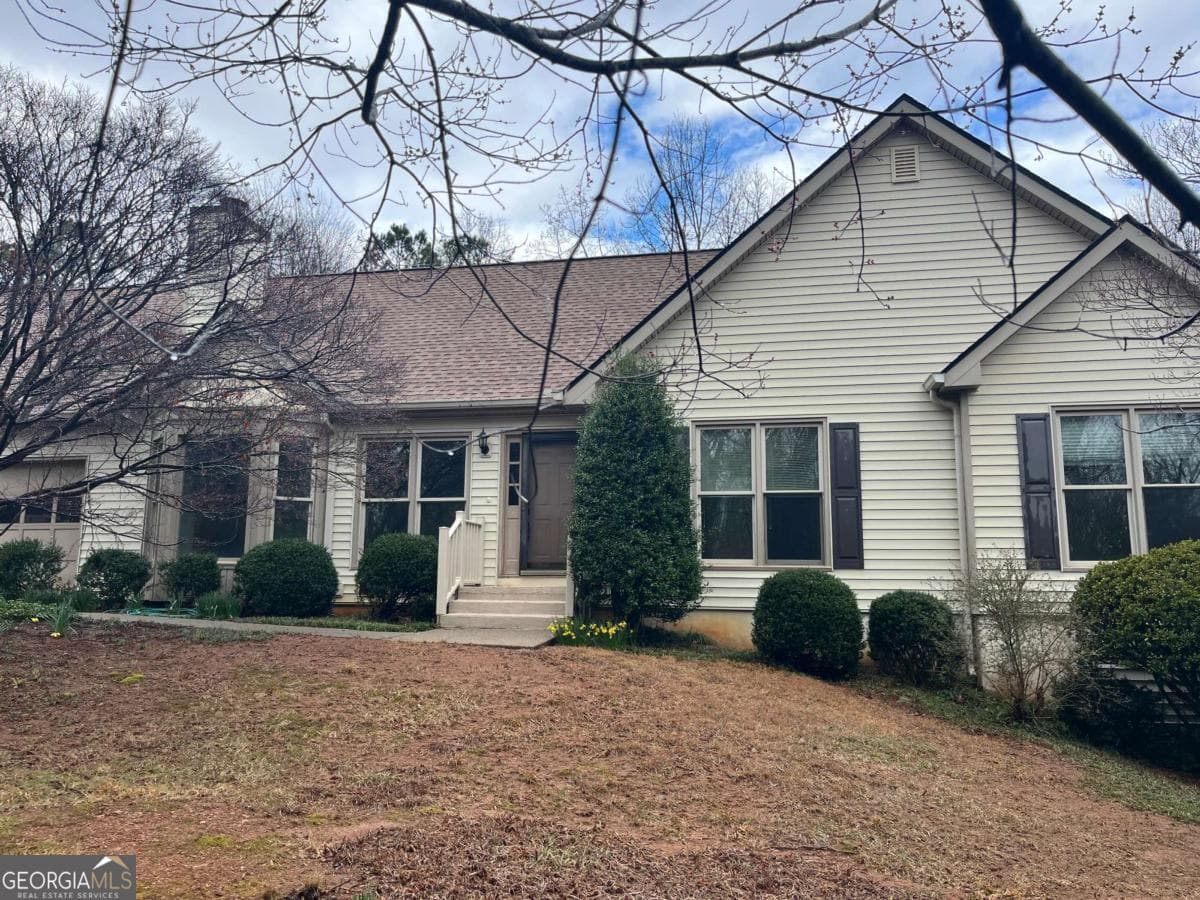 2630 Cambridge Hills Rd — photo 1