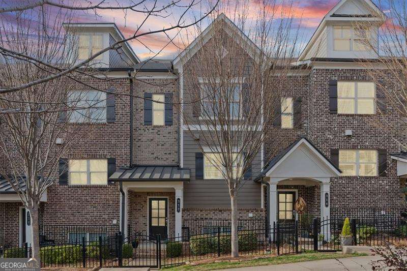 312 Lantana Ln — photo 1