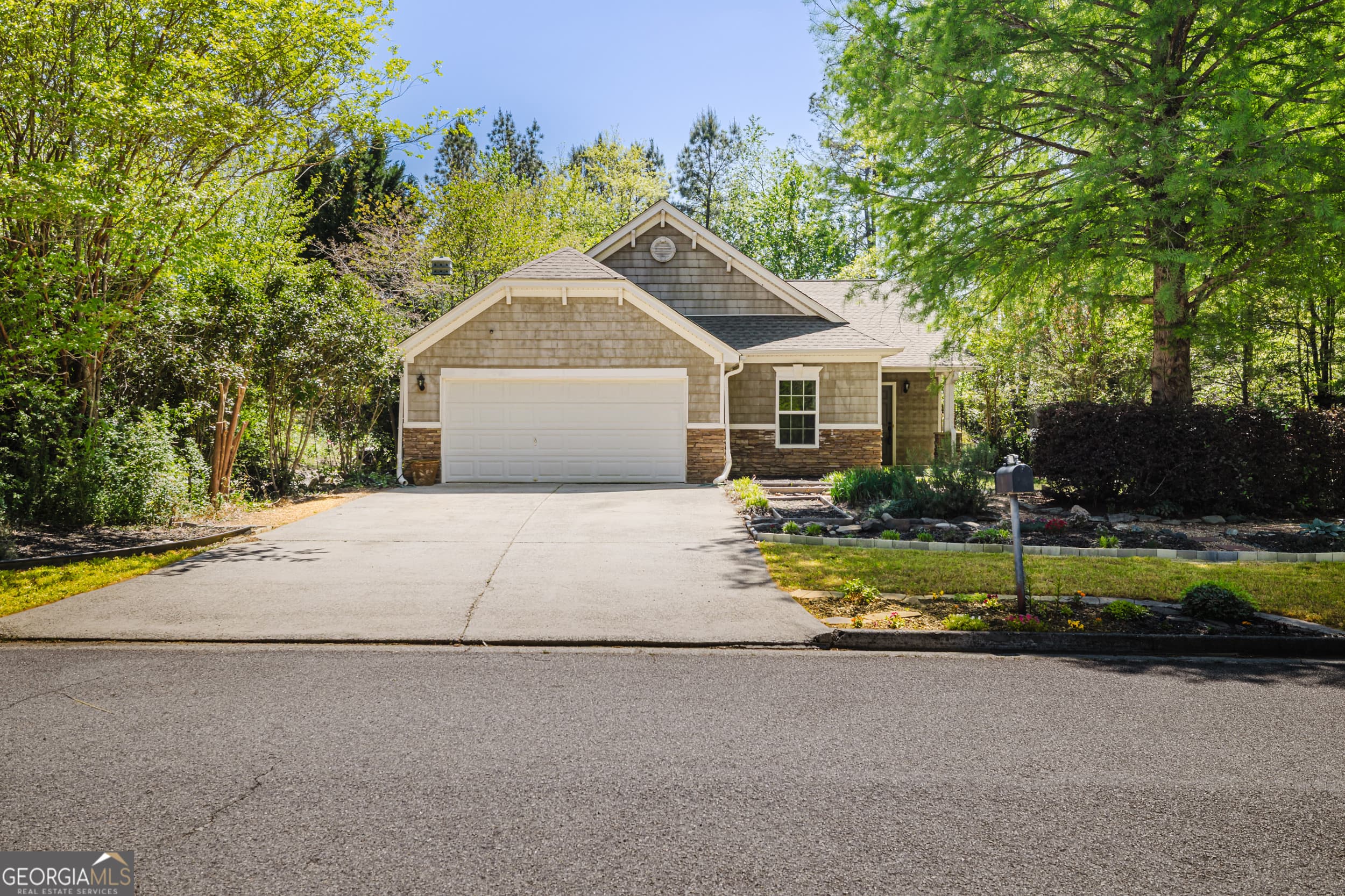 430 Autumn Creek Dr — photo 2