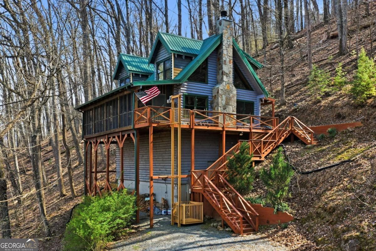 947 Skyview Dr — photo 1