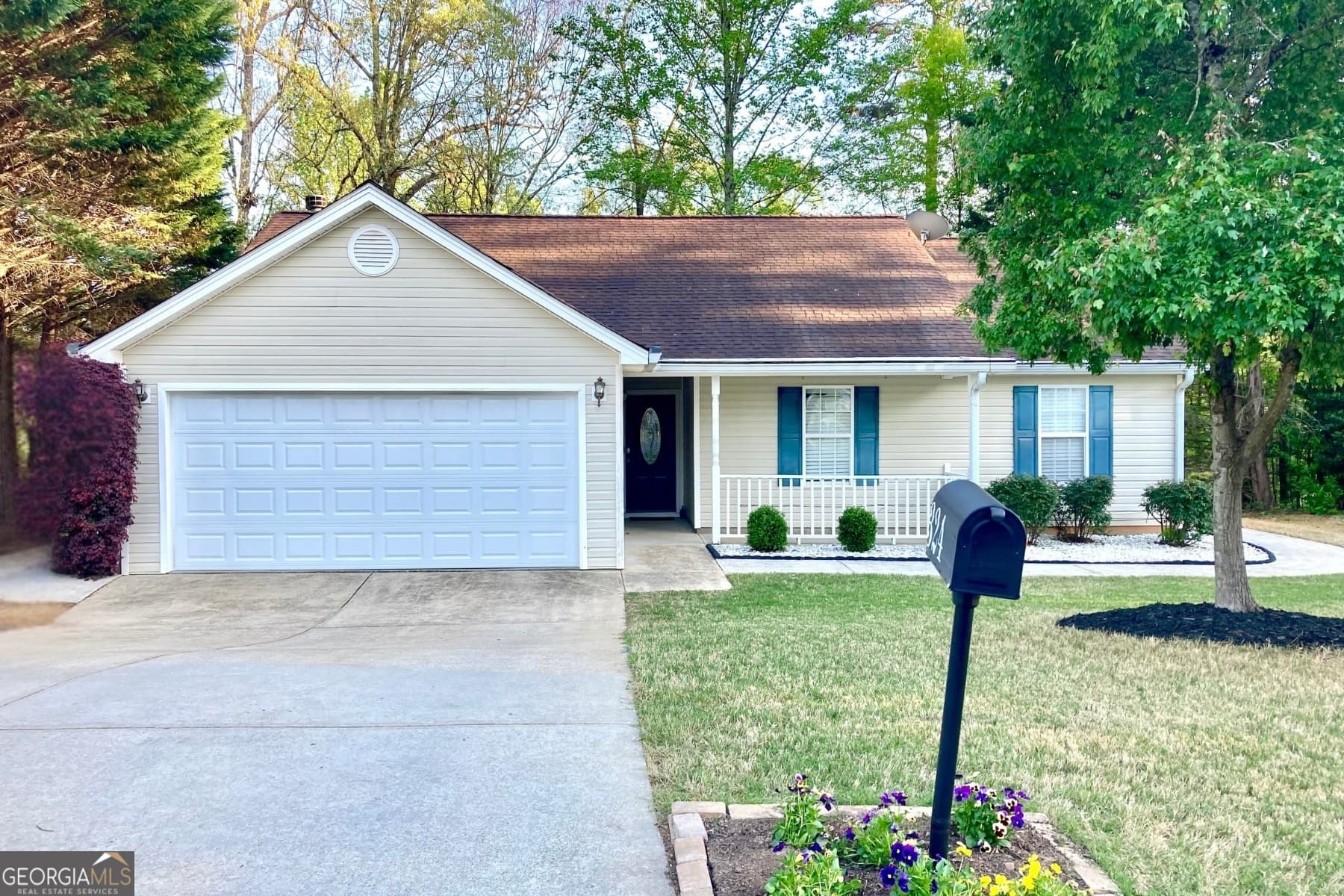 324 Amelia Garden Way — photo 1