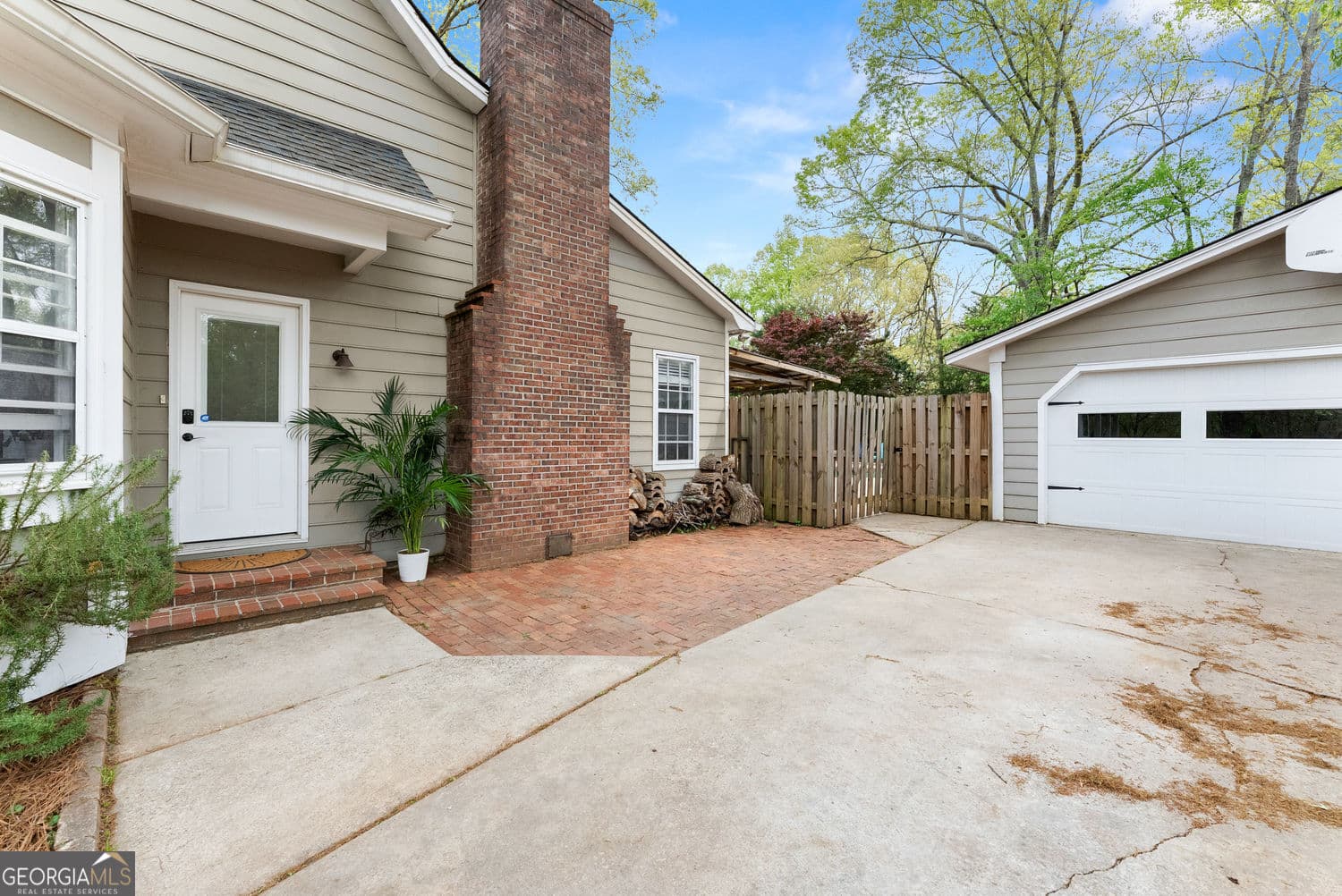 3836 Cherokee Ford — photo 2