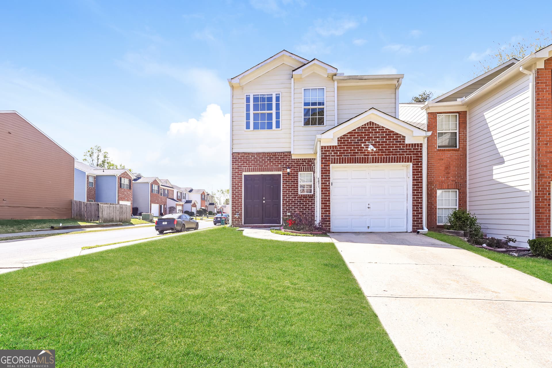 5071 Windsor Forrest Ln — photo 1