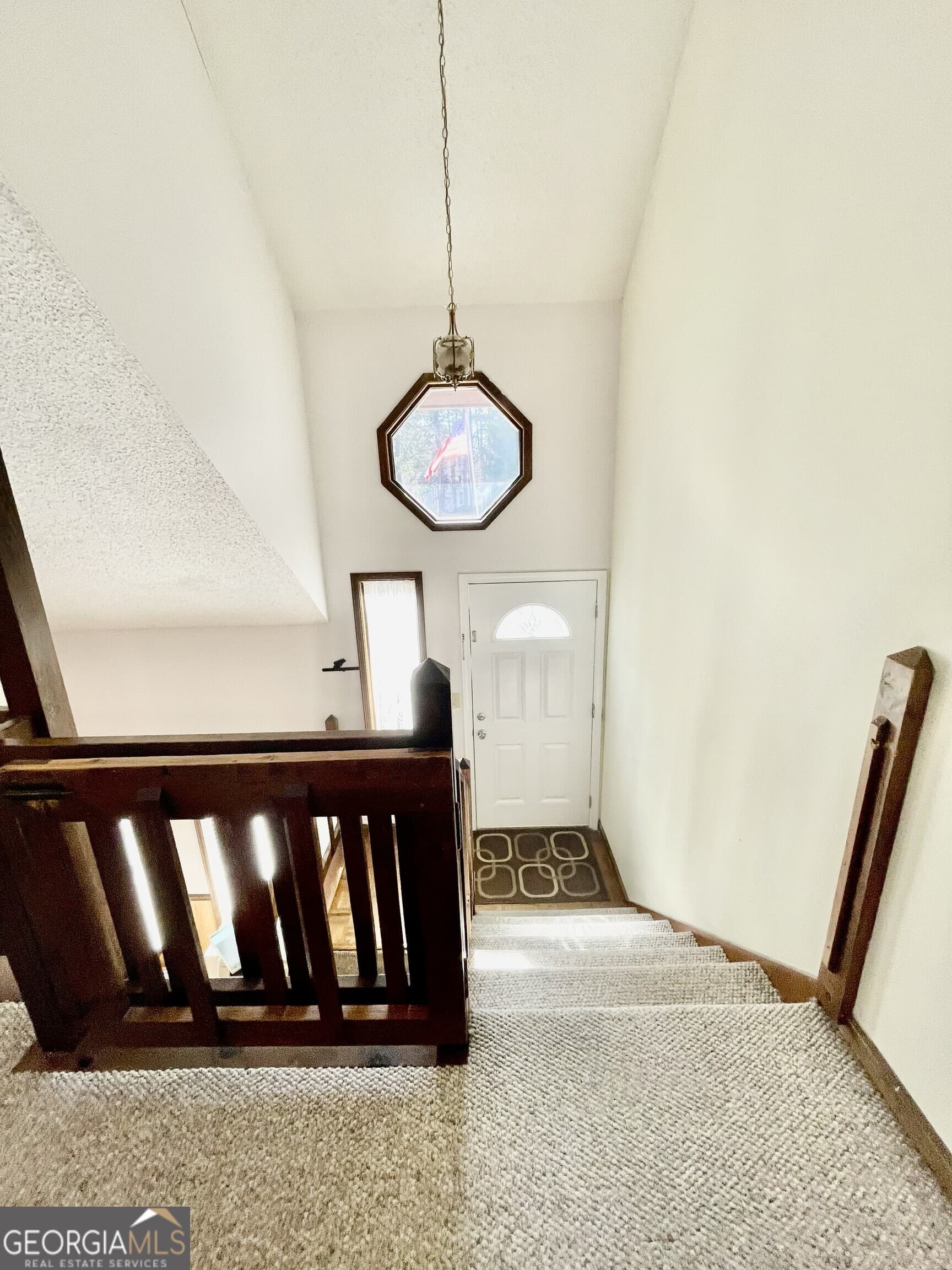 2677 Deerfield Circle — photo 2