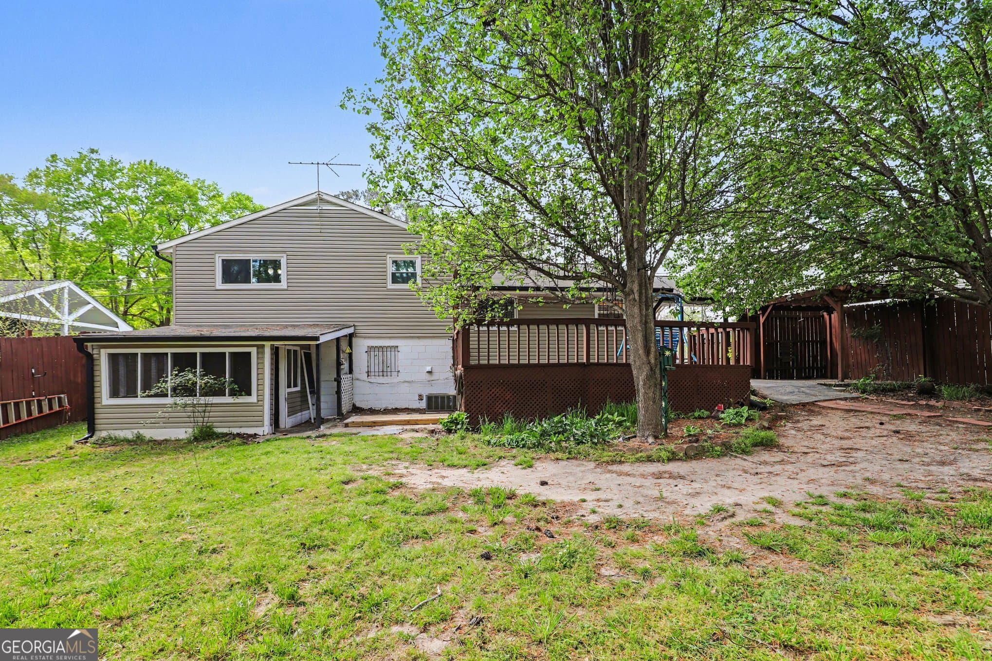 6084 Mount Zion Blvd — photo 2