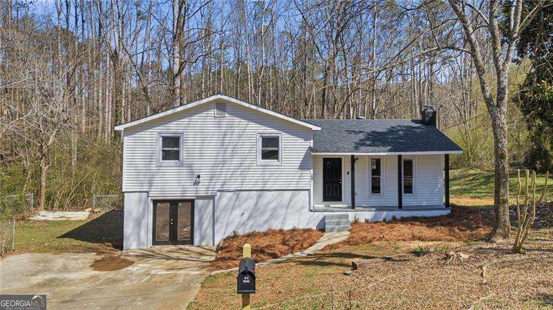 120 Acorn Dr — photo 1