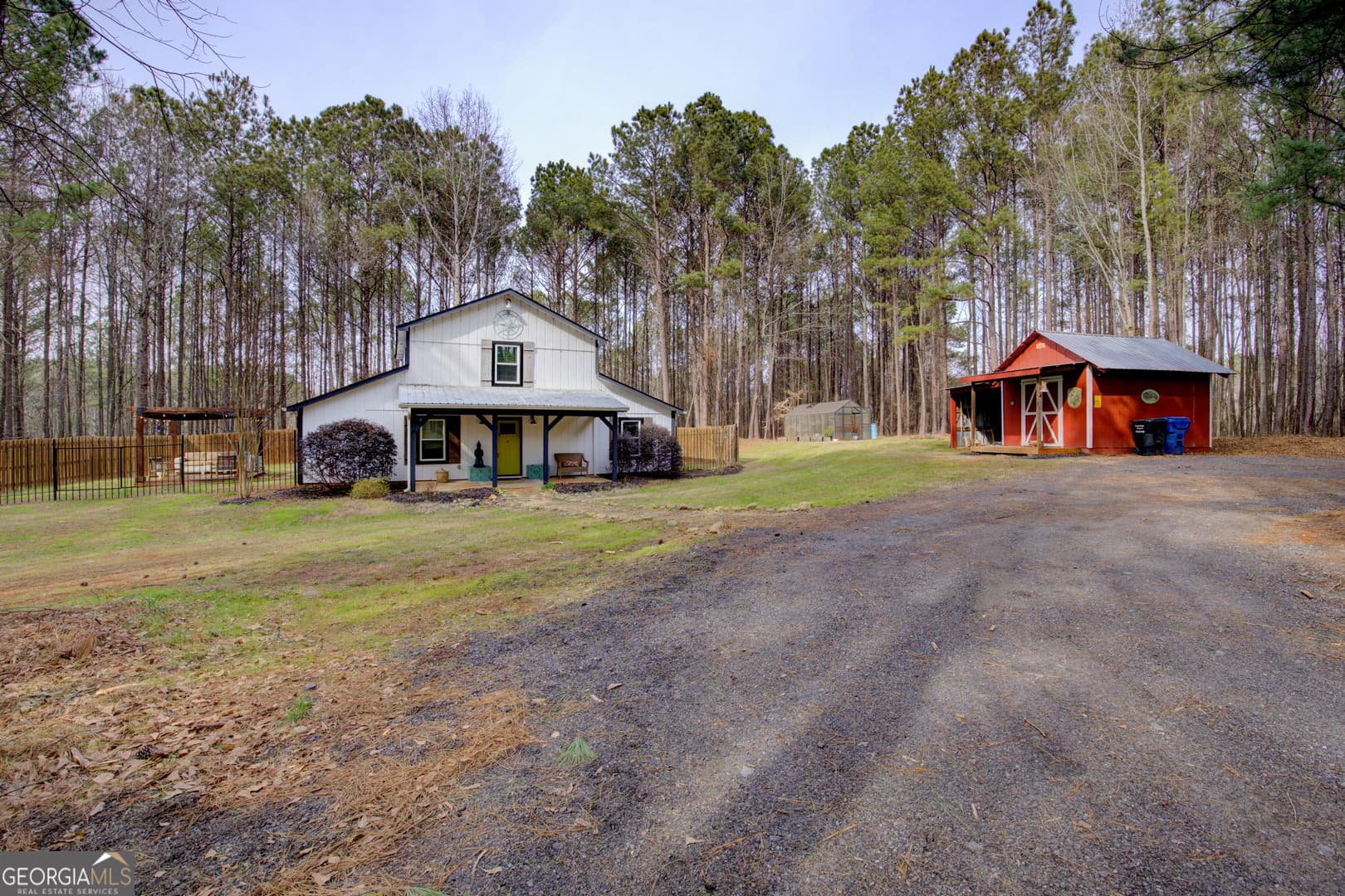 2100 Morgan Ln — photo 2