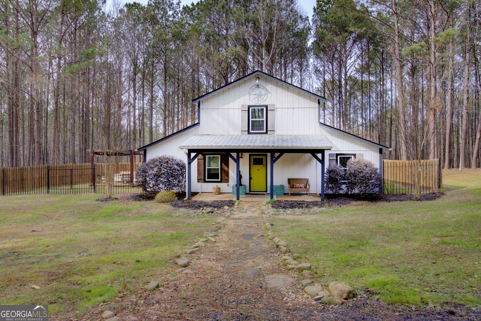 2100 Morgan Ln — photo 1