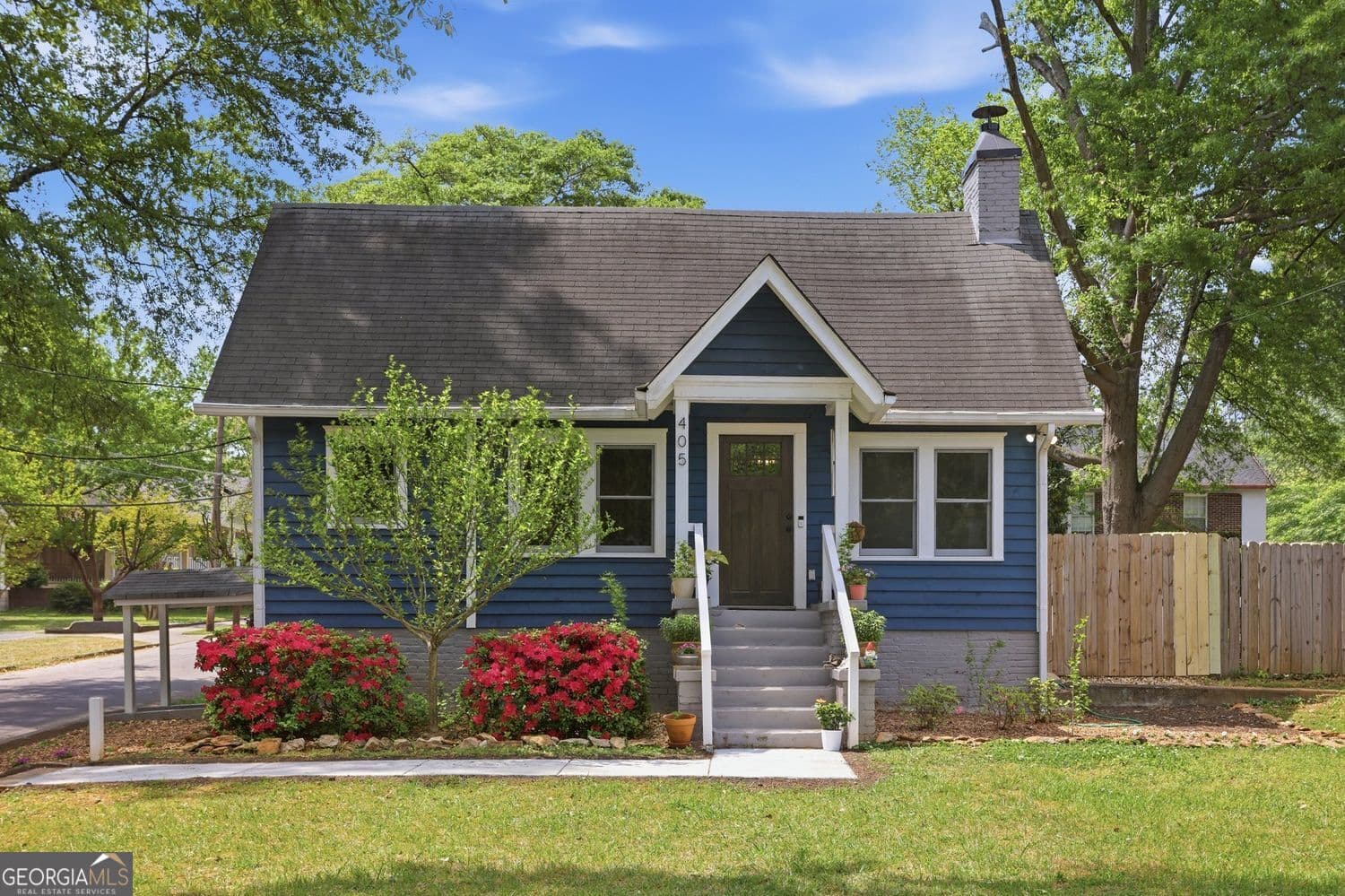 405 Holderness Sw St — photo 2