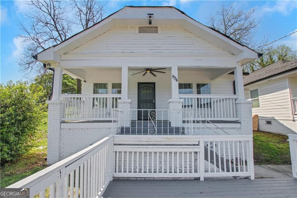 934 Joseph E Boone Nw Blvd — photo 1