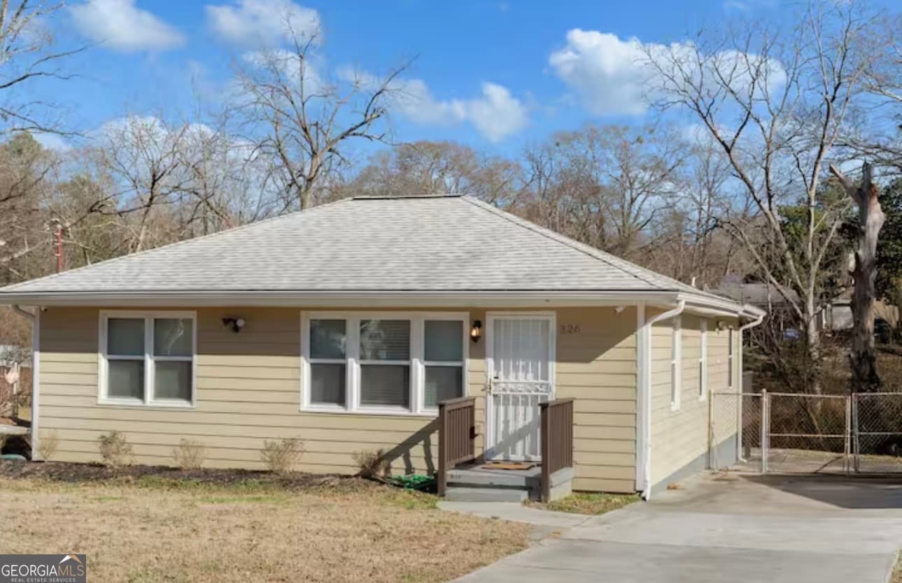 326 Camfield Sw Ct — photo 1