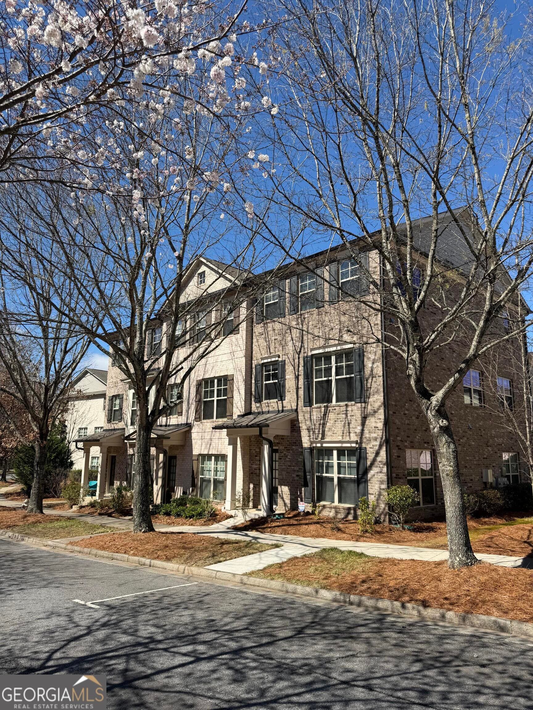 1550 Baygreen Rd — photo 2