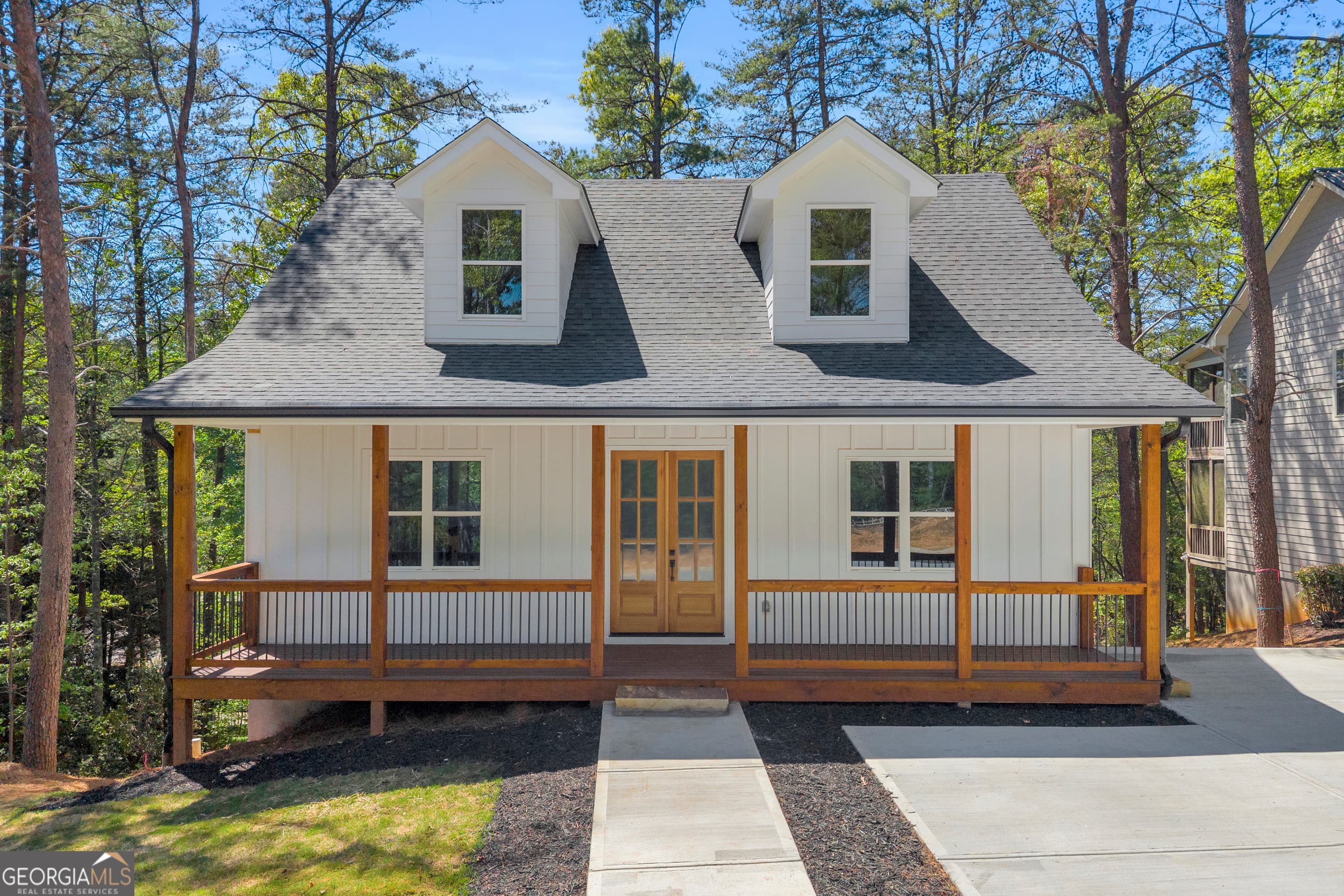 333 Rosen Strasse — photo 1