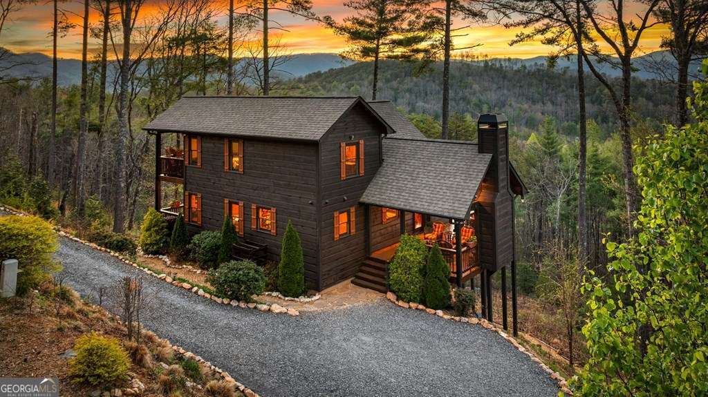 267 Oasis Dr — photo 2