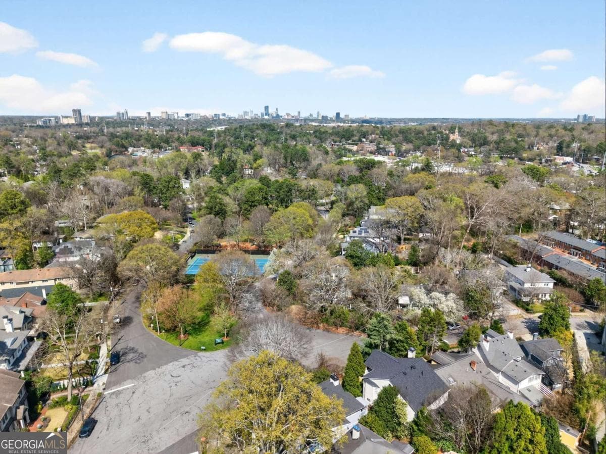 217 Westminster Dr — photo 43