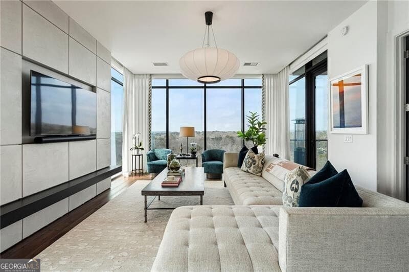 2520 Peachtree W Rd 1203 — photo 1