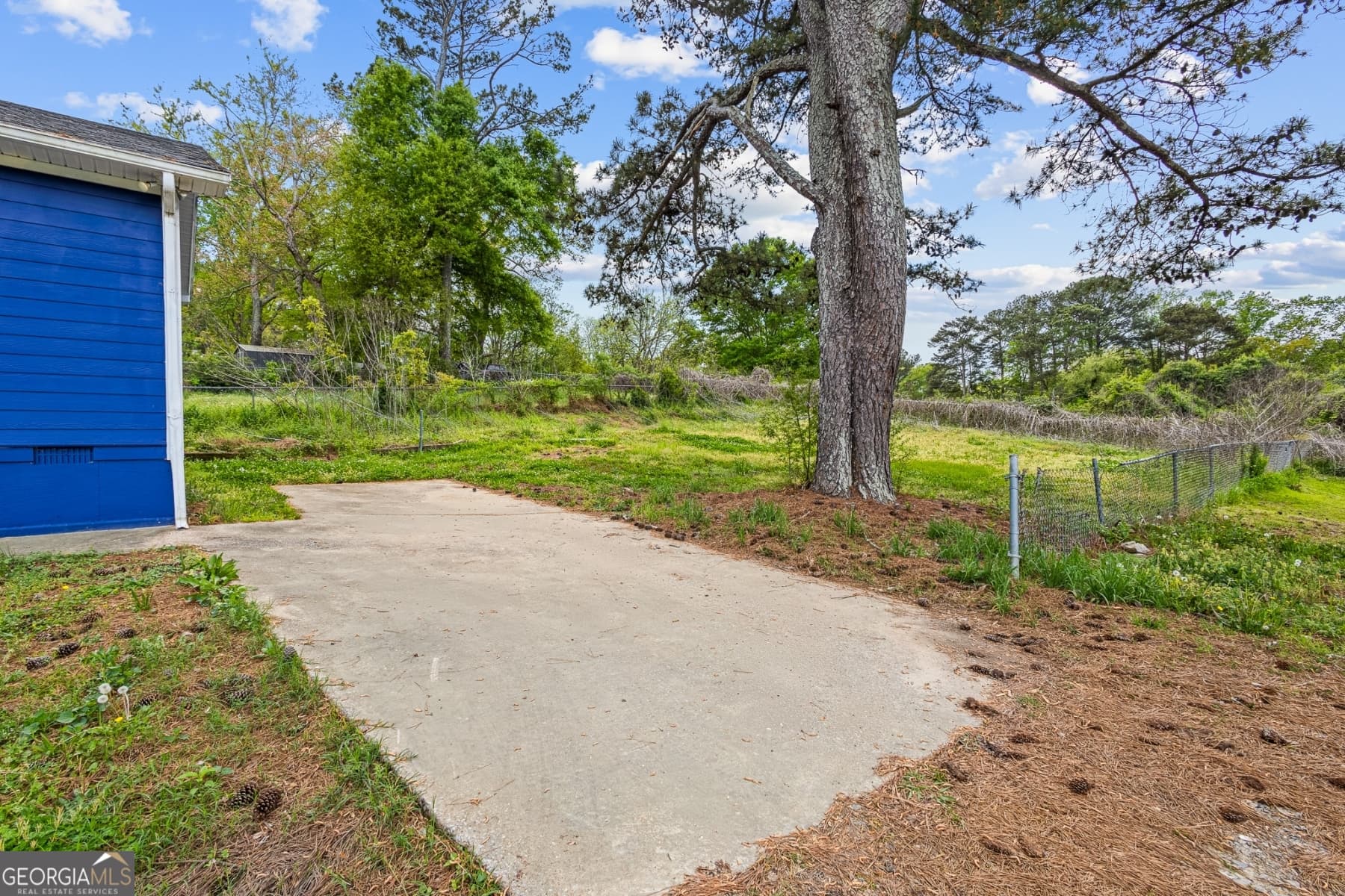 660 Cedar Nw Ave — photo 18