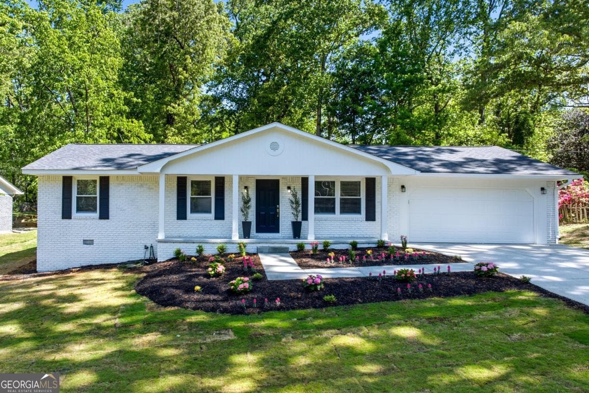 46 Hunting Creek Dr — photo 1