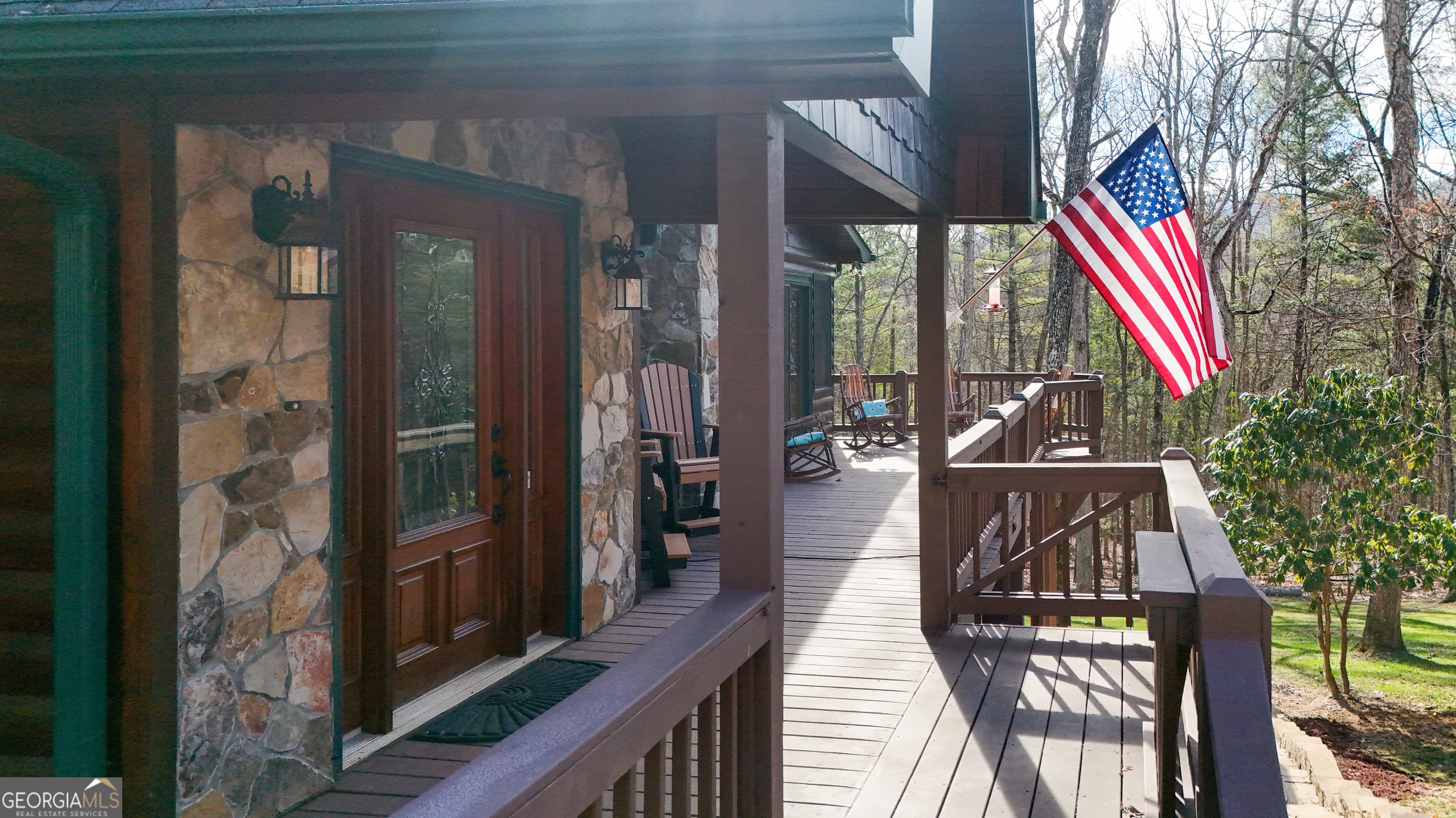 202 Shepherds Ridge — photo 2