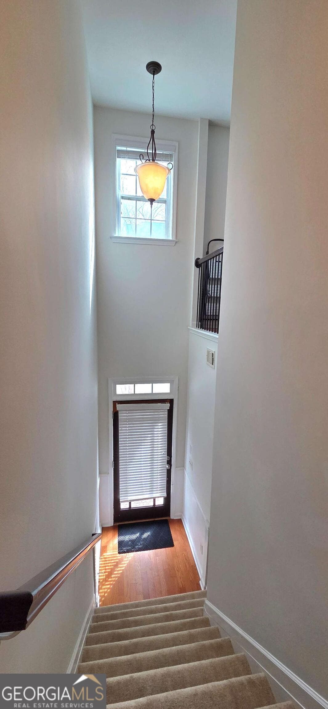 6150 Indian Wood Se Circle — photo 2