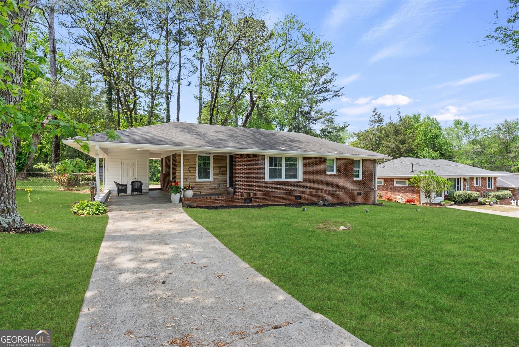 1979 Creekside Ct — photo 1