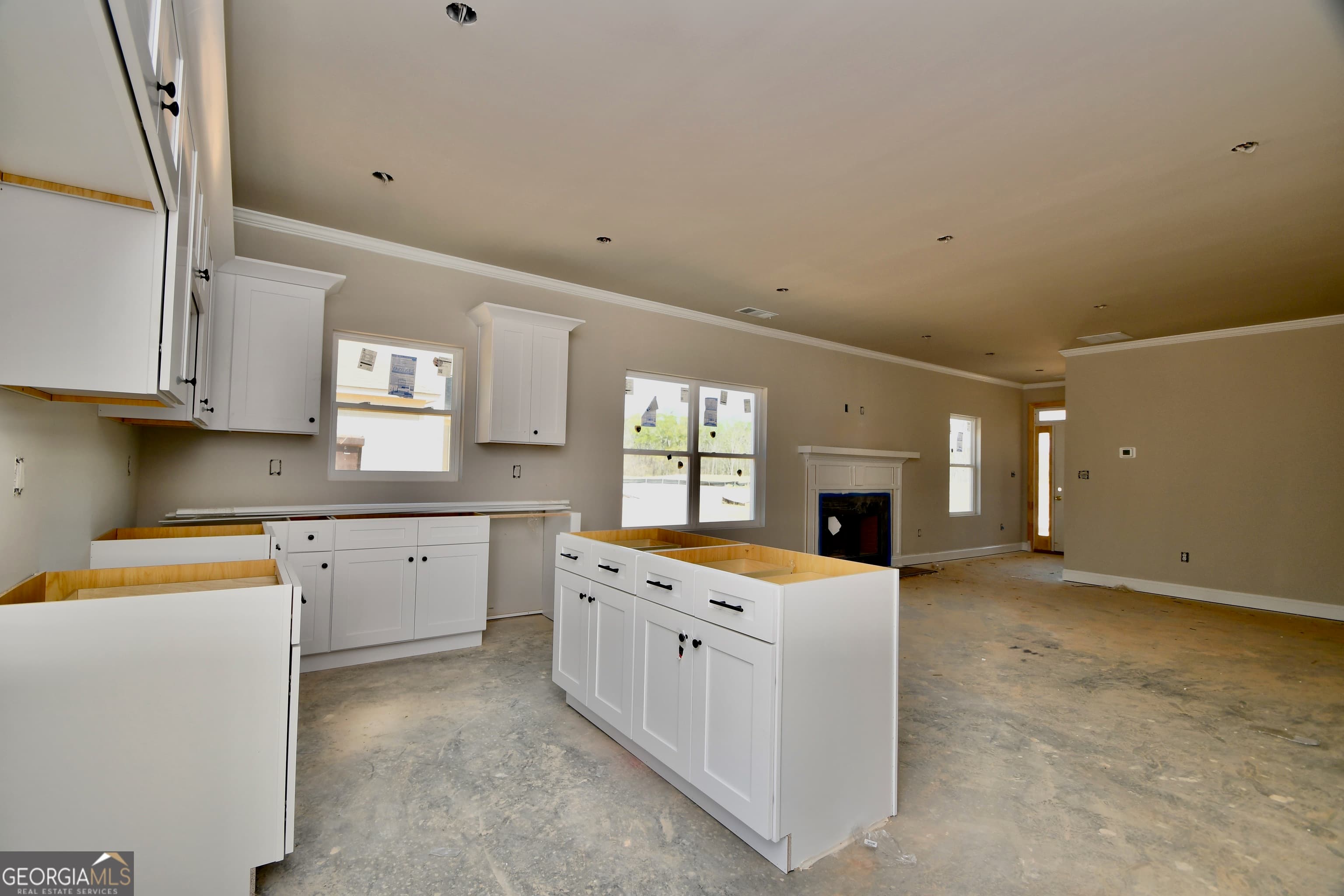 215 Timsbury — photo 2