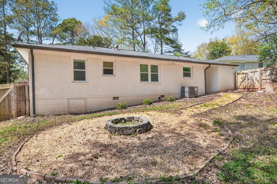 3061 Glendale Ct — photo 20