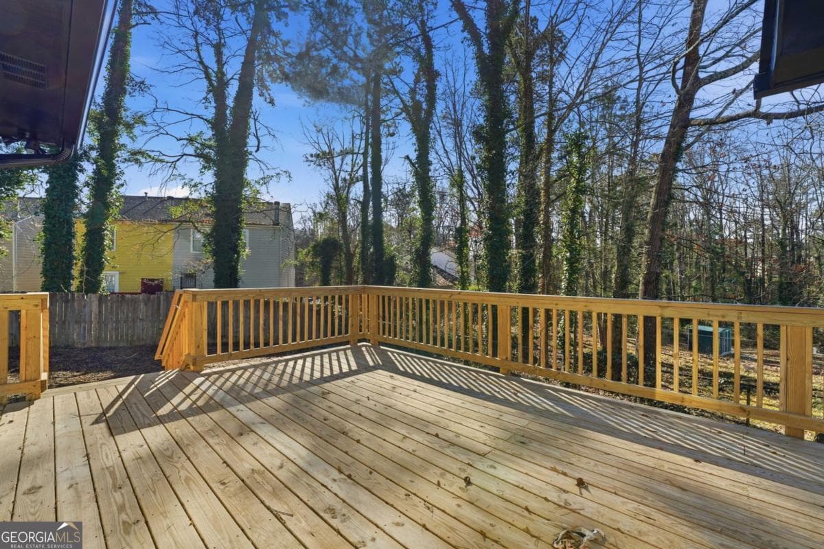 6381 Phillips Creek Dr — photo 20