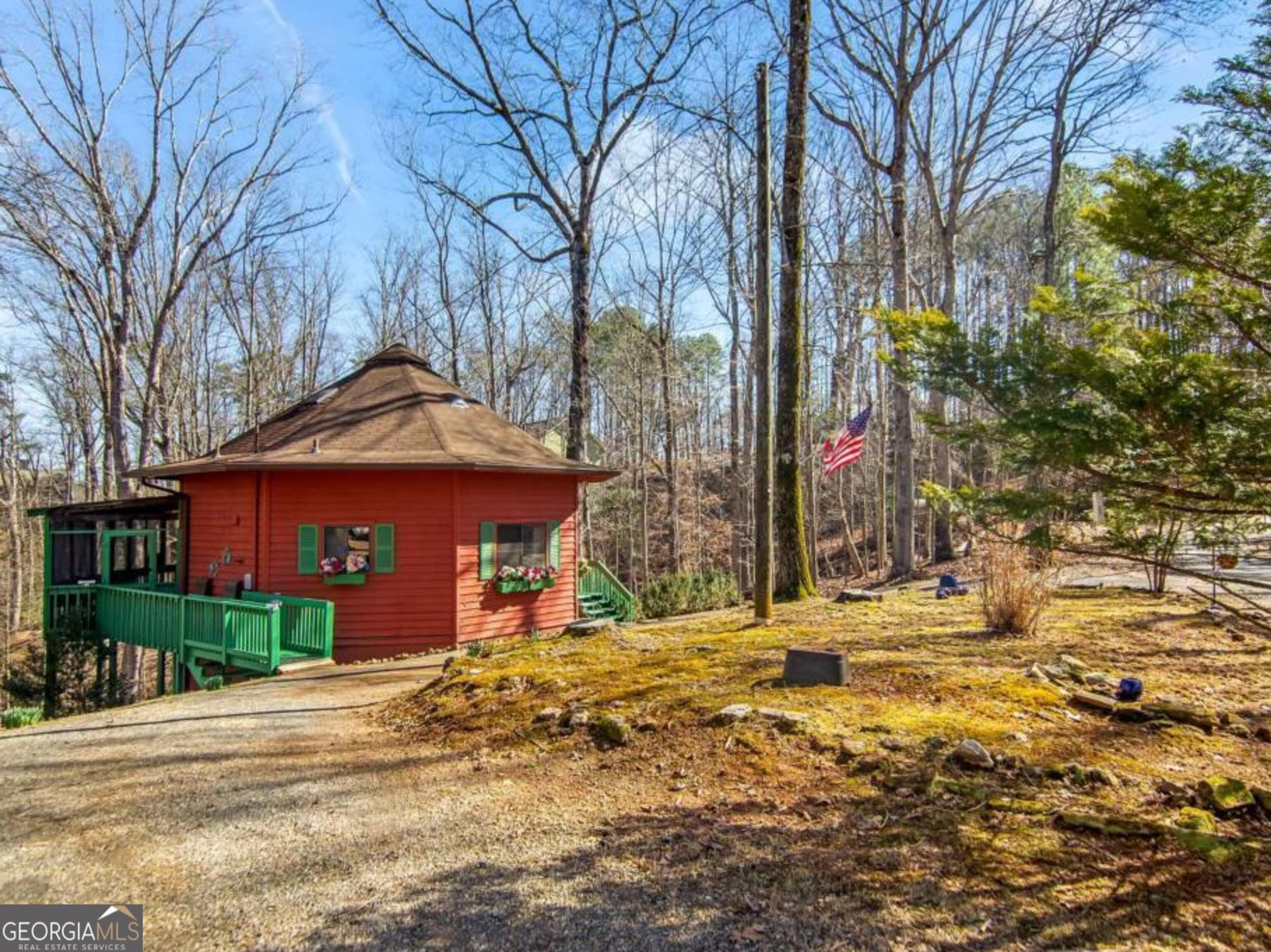 102 Mizzen Ct — photo 1