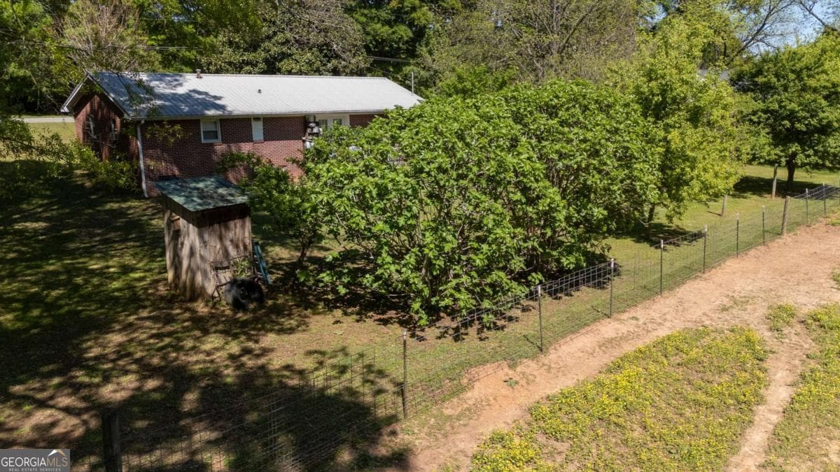 151 Ginn St — photo 2