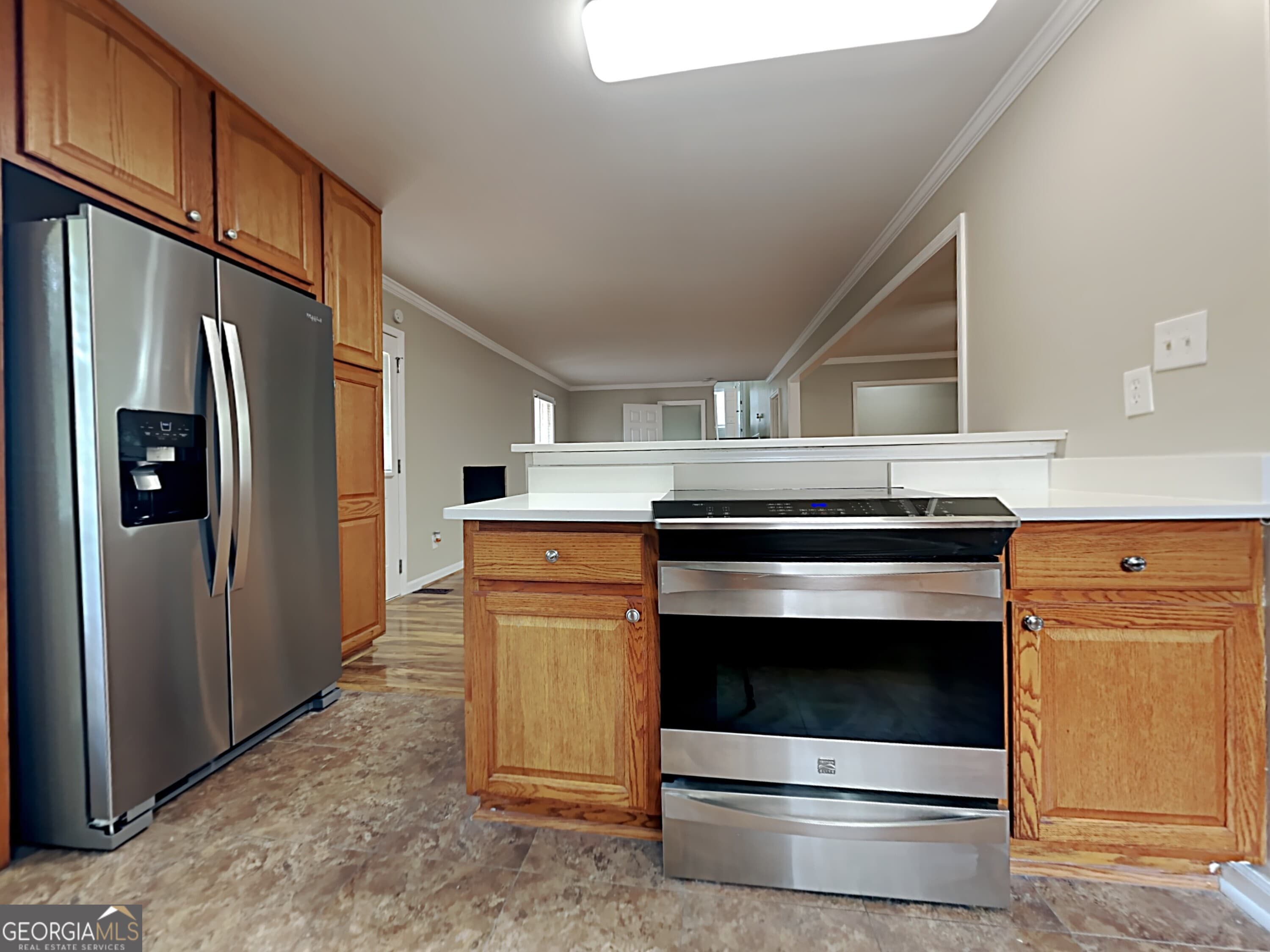 551 Village Green Sw Ct — photo 2