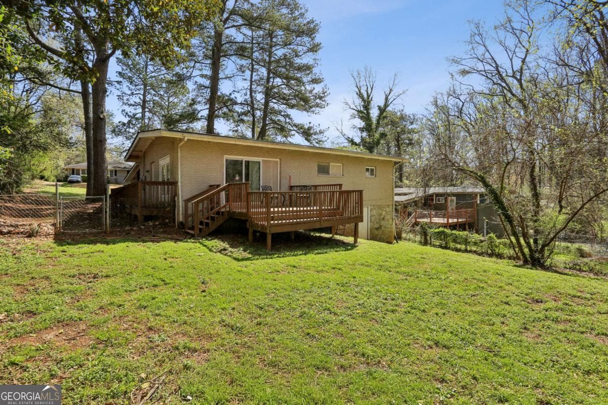 1291 Richard Rd — photo 2