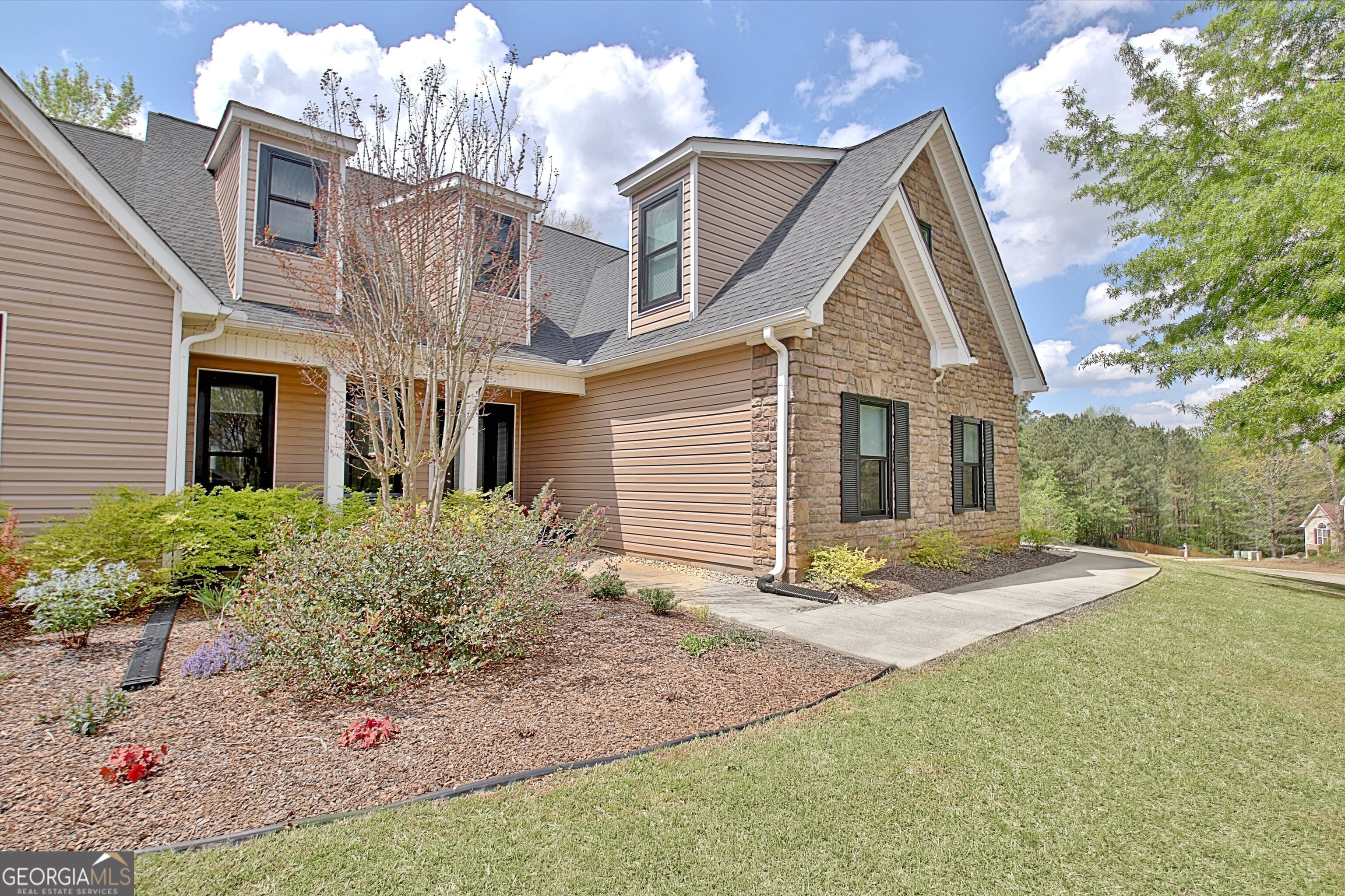 12 Smokey Ridge Ct — photo 2