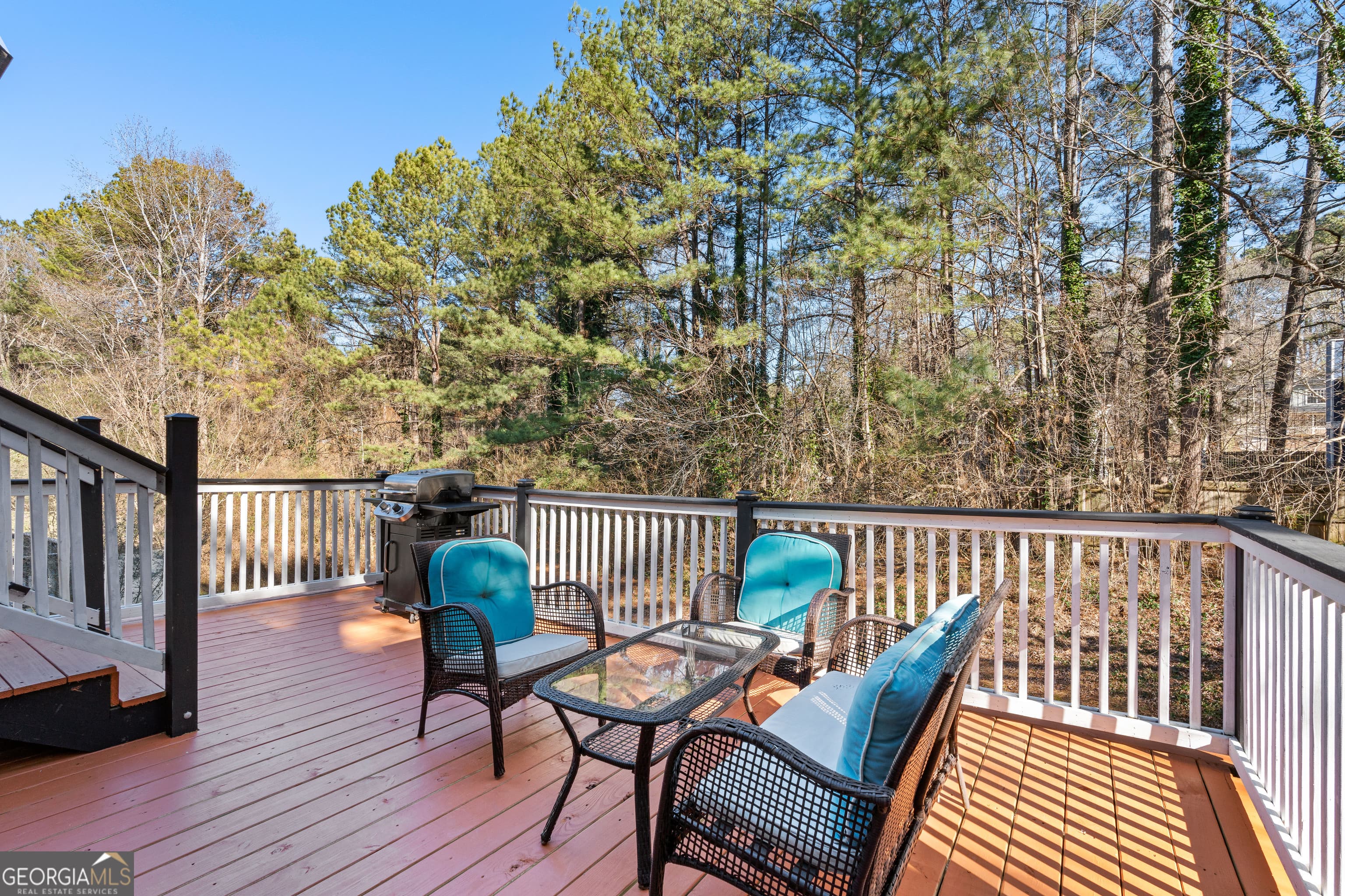 5300 Forest Downs Ln — photo 2