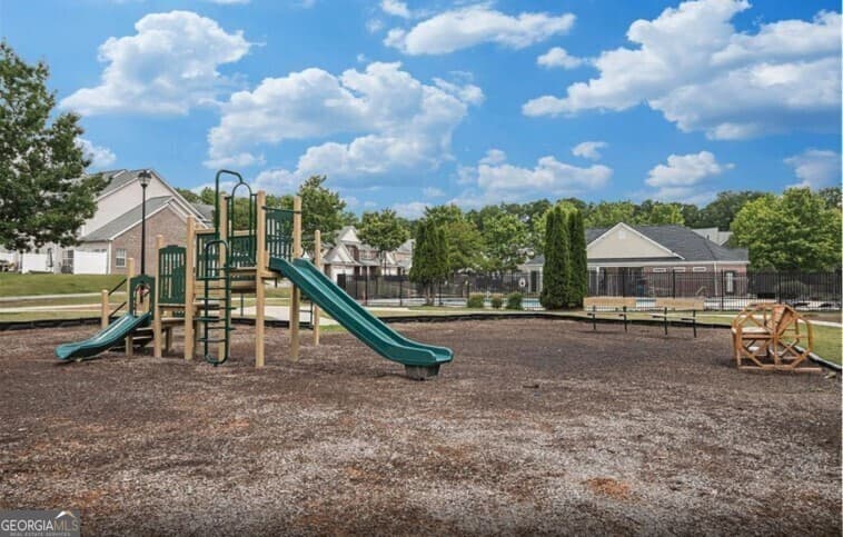 2555 Flat Shoals Rd 2006 — photo 32