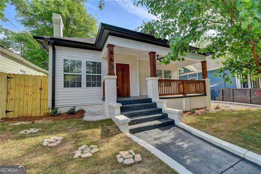 663 Bryan St — photo 1