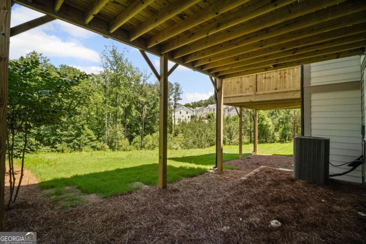 201 Retreat Ln — photo 25